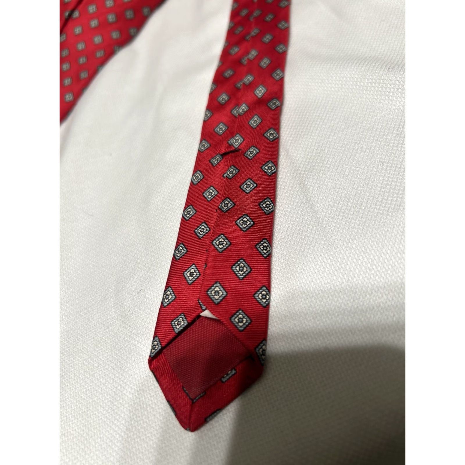 Stafford VINTAGE Stafford Tie 57 X 3.5 Silk Red Geometric USA Made Mens Tie Silk Red Abstract Christmas Preppy Classic Geometric Pattern US Made Mens Size ONE SIZE - 4 Thumbnail