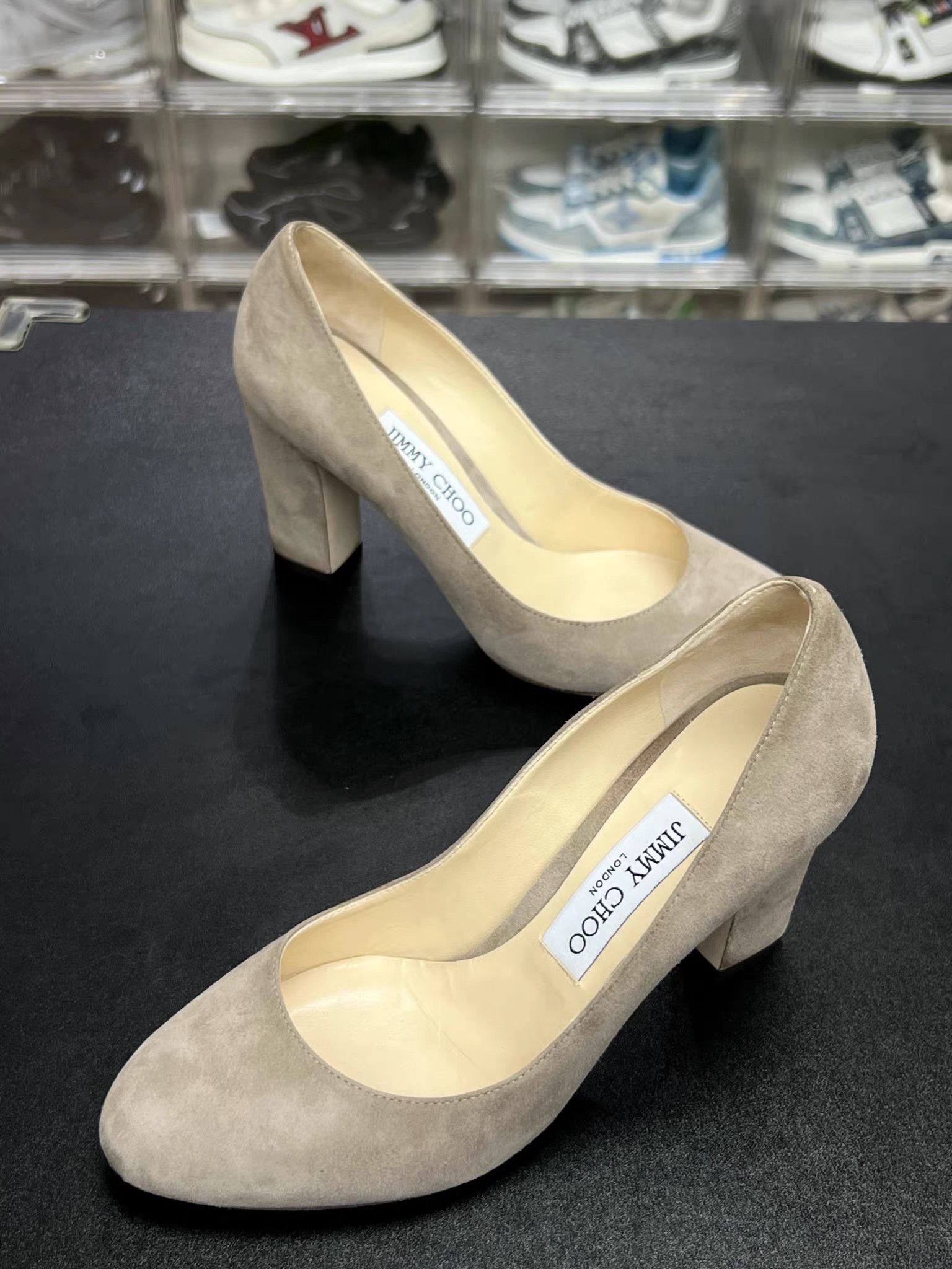 Jimmy Choo Jimmy Choo Beige Suede Heels K15 Size US 6 / IT 36 - 1 Thumbnail