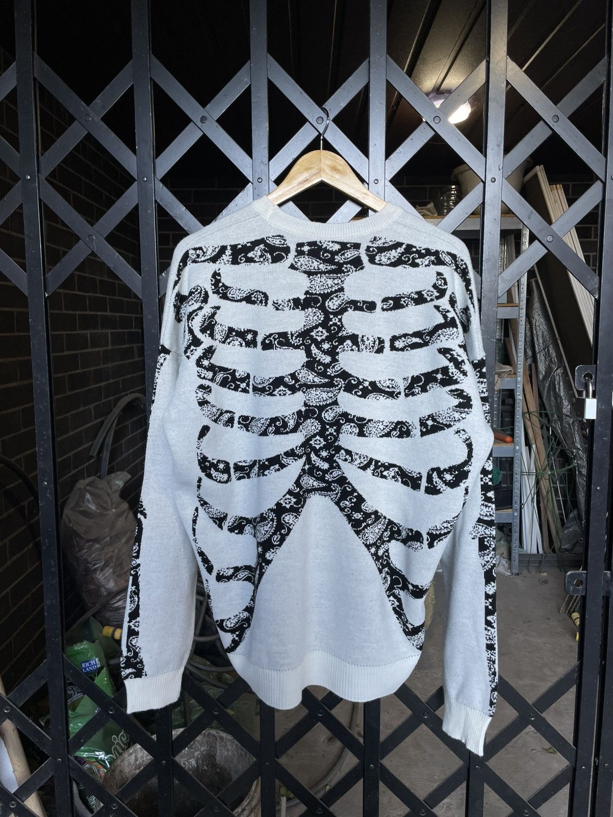 Japanese Brand Vintage Beautiful Oversized Skeleton Sweater Kapital Style Size US XL / EU 56 / 4 - 6 Thumbnail
