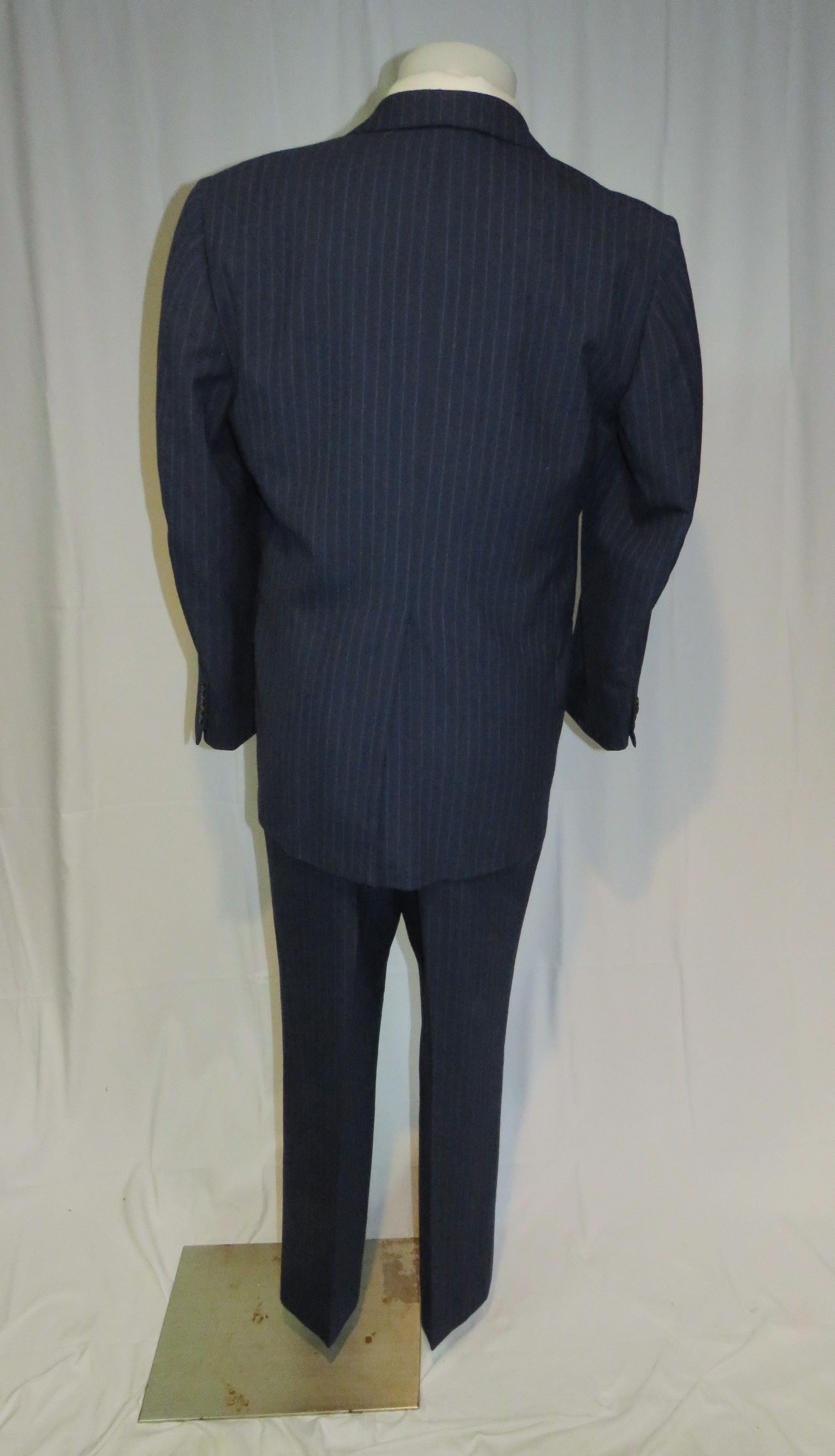 Other Emilio Dormuiel Vintage Blue Striped Two Button Suit 40R Size 40R - 2 Thumbnail