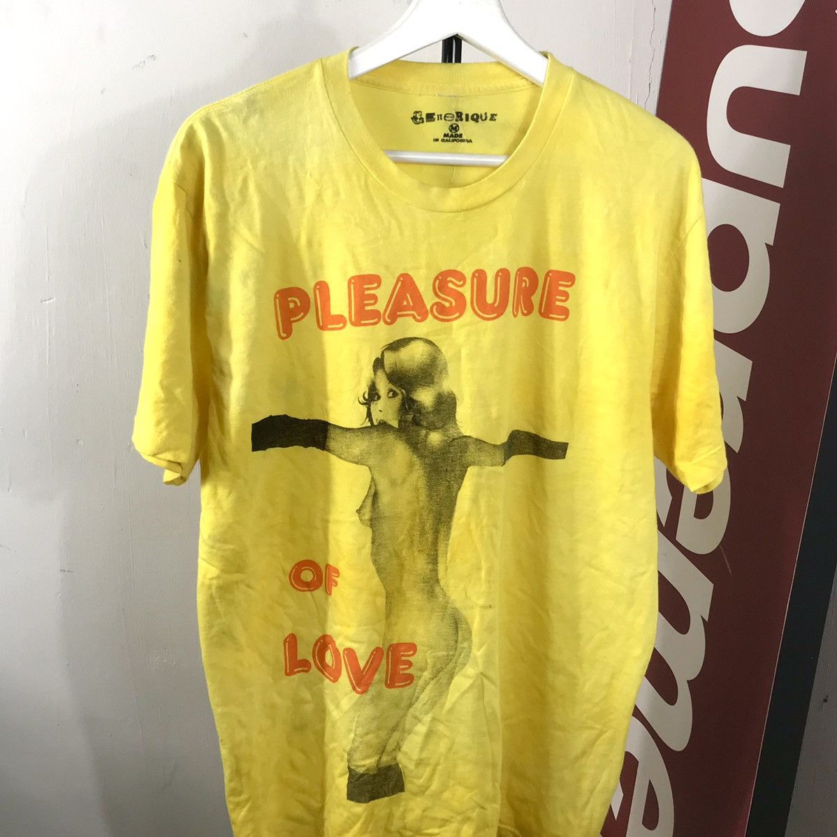 Hysteric Glamour Japan Humor beams "Horny As Fuck" Inscription Pleasures Size US L / EU 52-54 / 3 - 2 Thumbnail