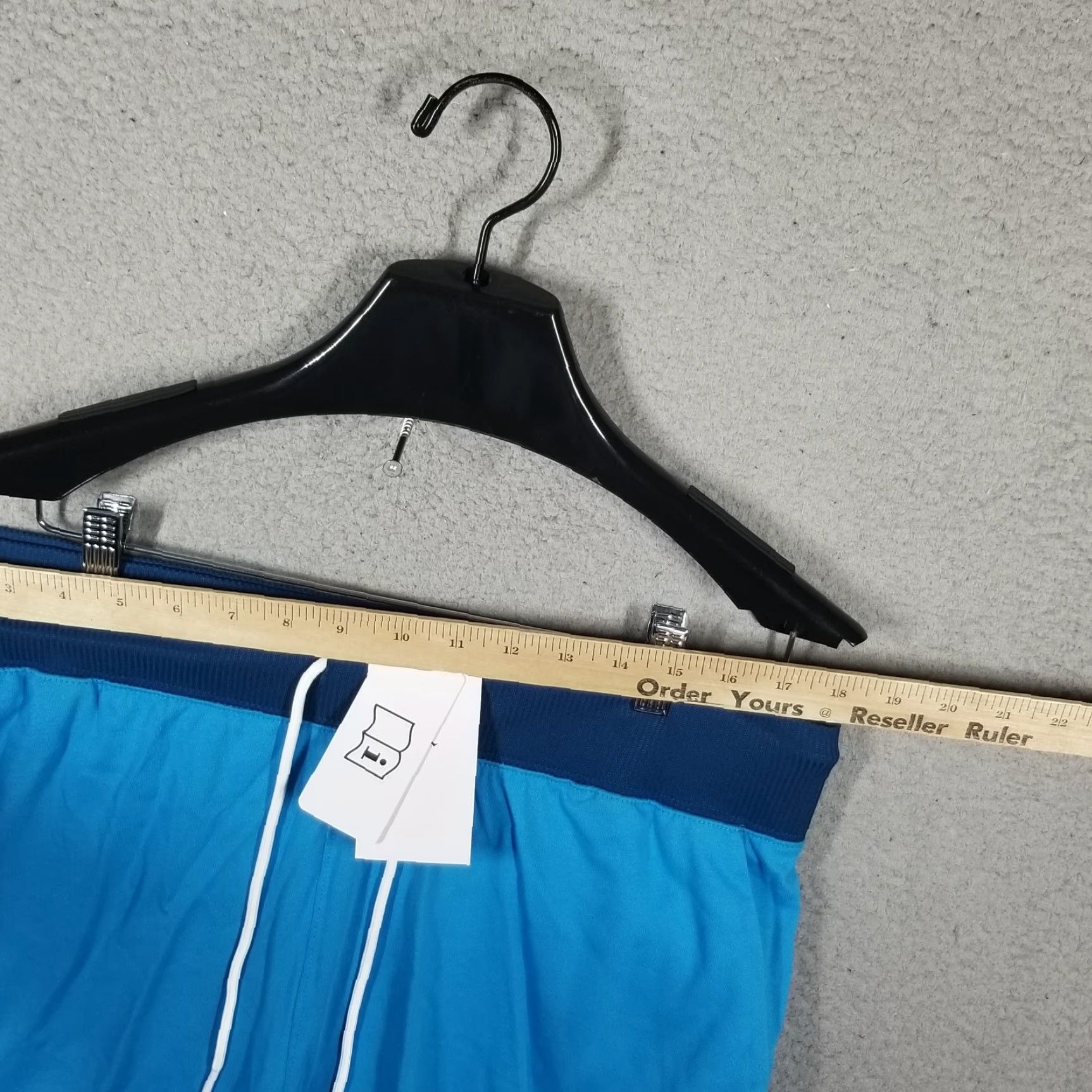 Jordan Brand Air Jordan Nike Women's Diamond Basketball Shorts XL Two Town Blue DZ3352-446 Size 40" / US 18 - 3 Thumbnail