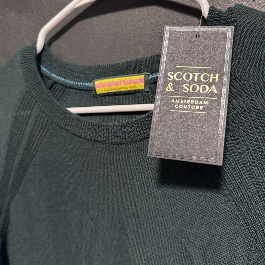 Scotch & Soda Scotch and Soda fitted dark forest green sweater size L Size US L / EU 52-54 / 3 - 3 Thumbnail