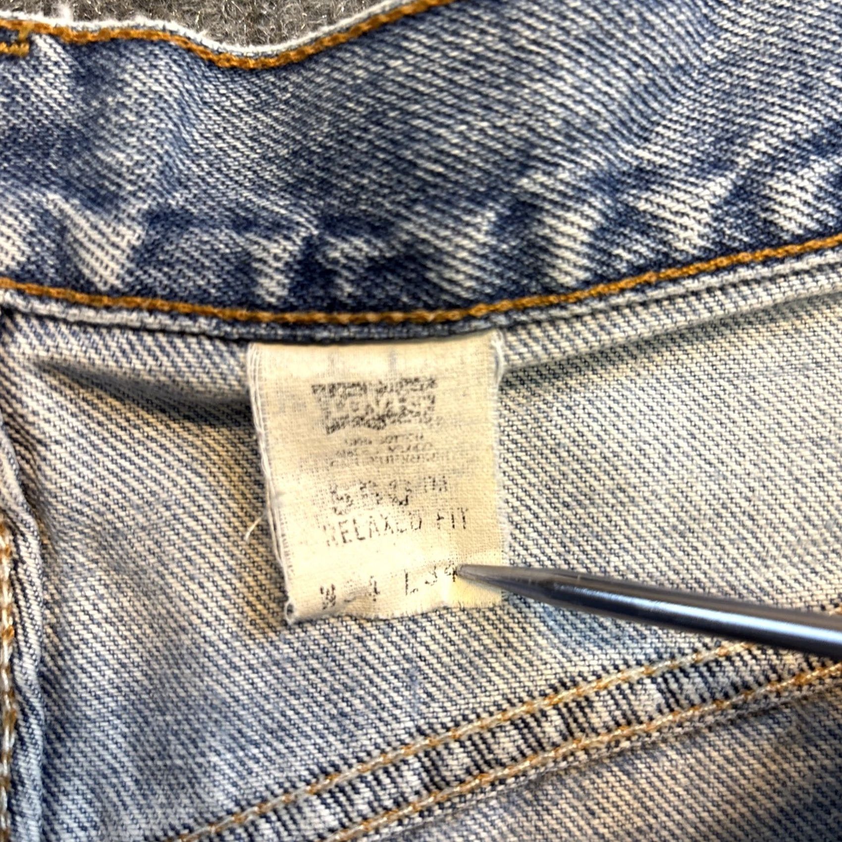 Levi's Levi’s Jeans 550 Light Wash Cut Jeans Shorts W 34 Mens Regular Blue Jorts - Pre-owned Excellent Size US 34 / EU 50 - 3 Thumbnail