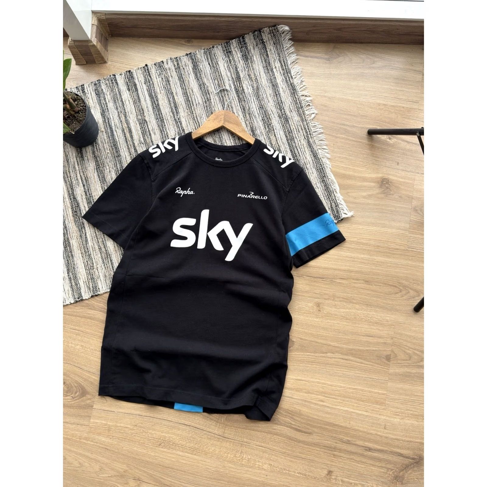 Rapha VINTAGE Rapha Team Sky Cycling Classic T Shirt Black Mens Size M Size US M / EU 48-50 / 2 - 2 Thumbnail