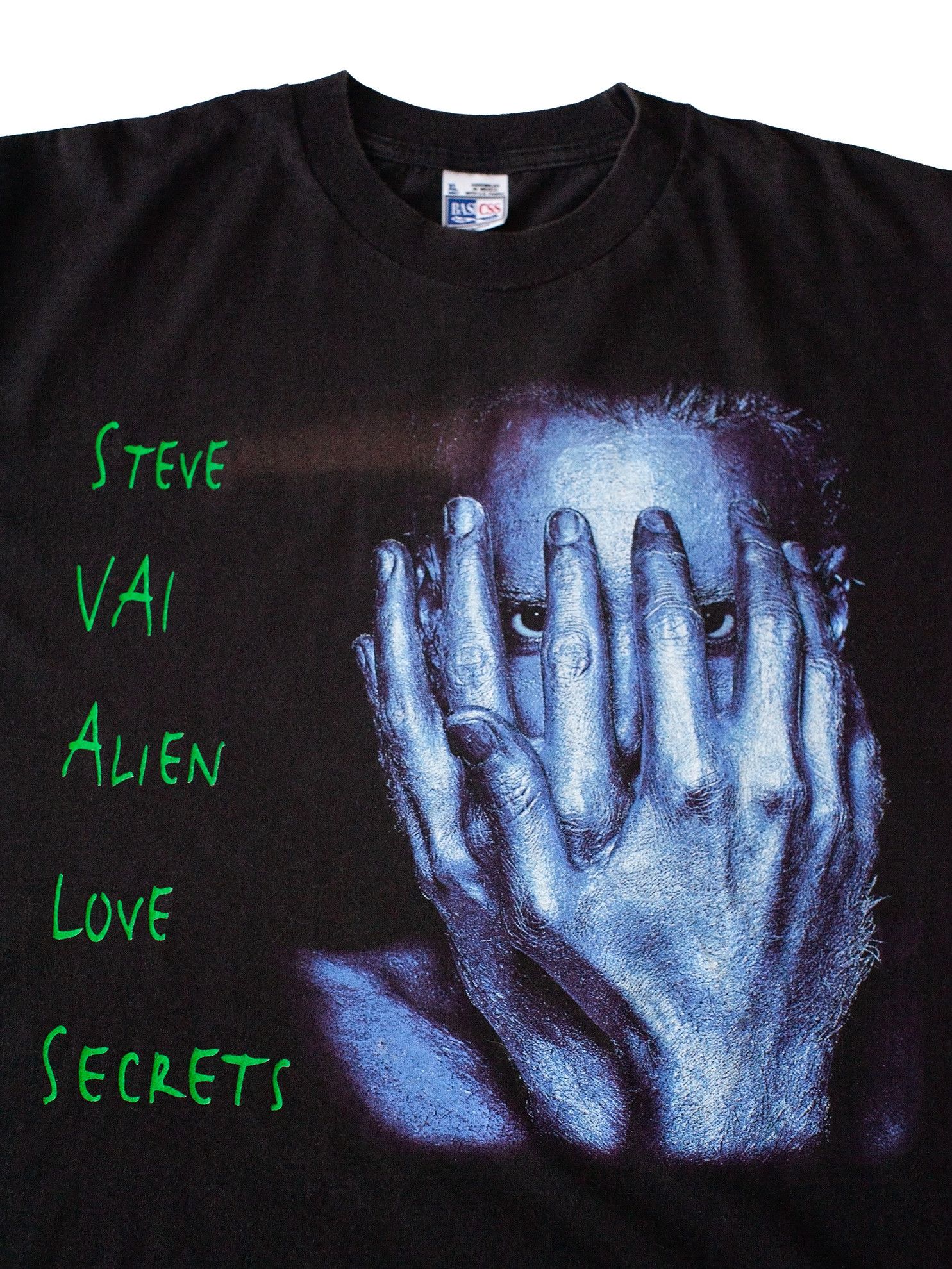 Band Tees Vintage 00s Steve Vai Bad Horsie Alien Love Secrets T-Shirt Size US XL / EU 56 / 4 - 3 Thumbnail