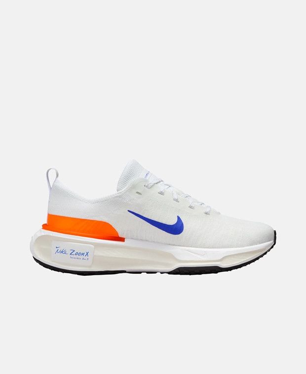 Nike W Zoomx Invincible Rn Fp Running Shoes in White, Women's (Size 8)