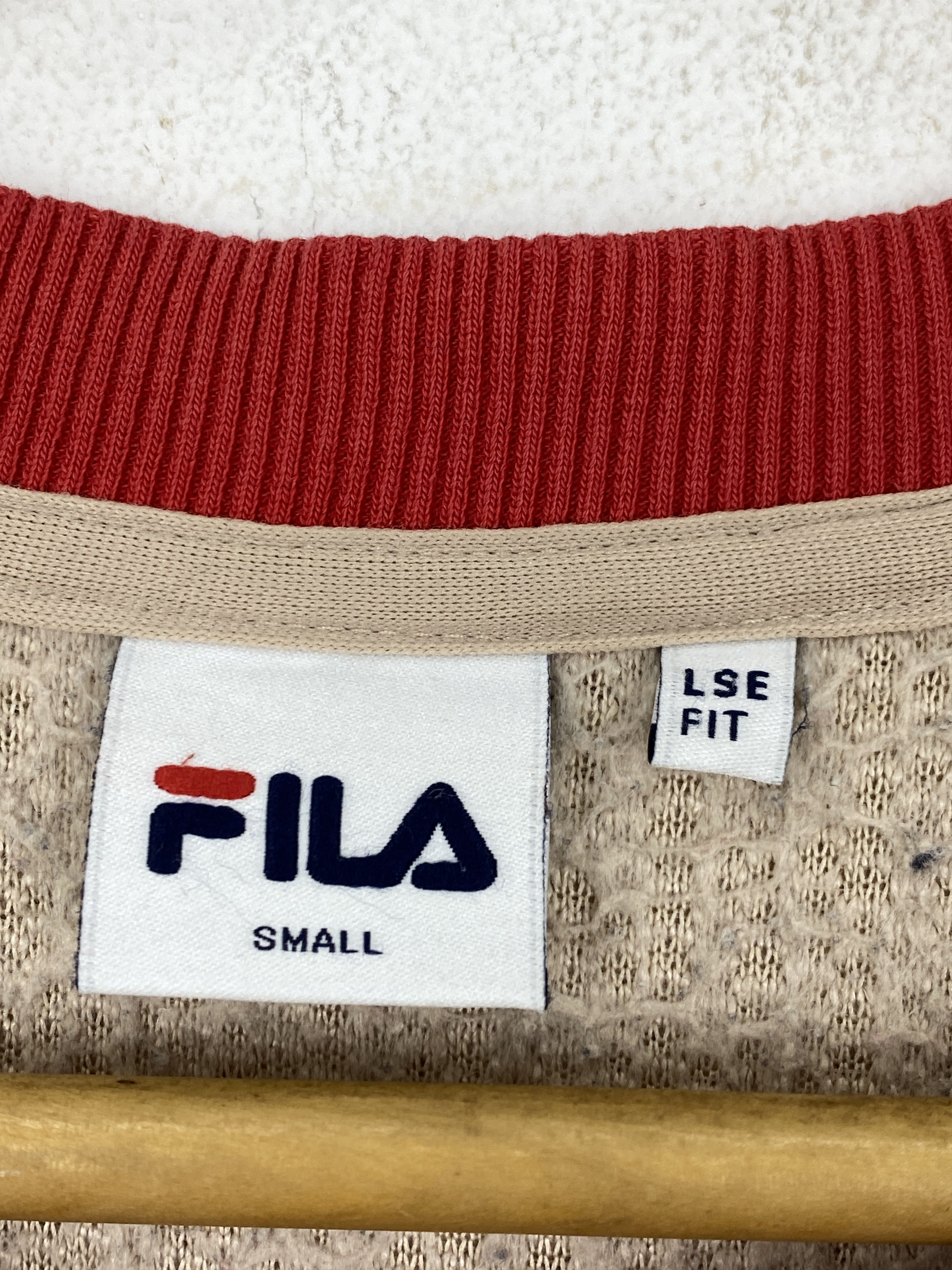 Fila Vintage Fila Brown Sweatshirt Rare y2k Fleece JA0145 Size US S / EU 44-46 / 1 - 6 Thumbnail