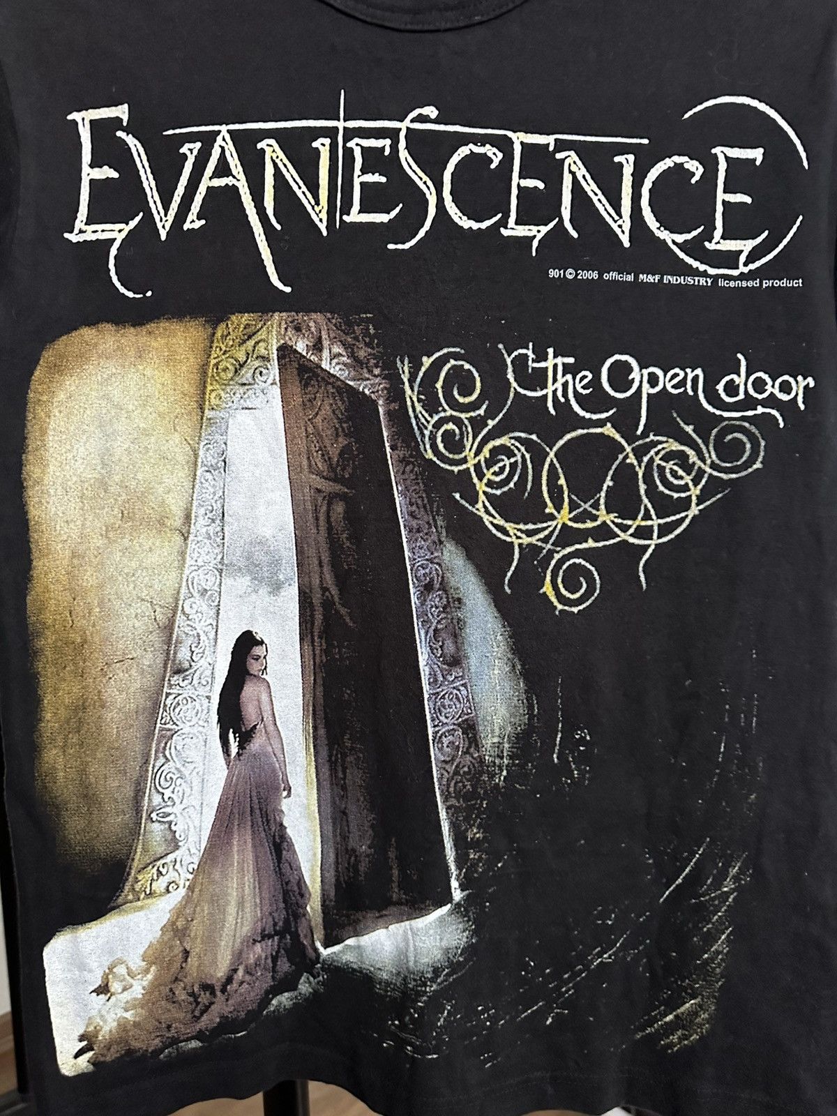 Band Tees 2006 Evanescence The Open Door Vintage Band T-Shirt Tee Size US S / EU 44-46 / 1 - 5 Thumbnail