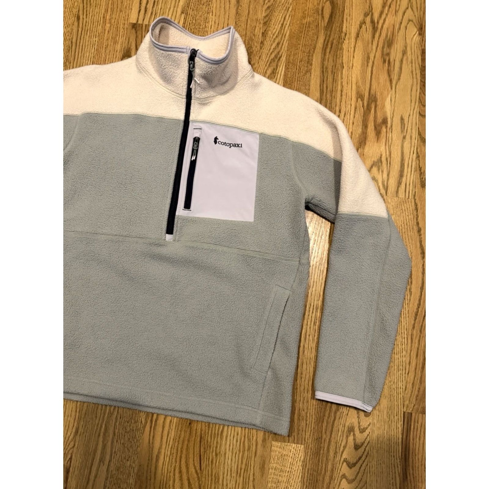 Cotopaxi Cotopaxi Abrazo Fleece Jacket Medium Green Cream 1/2 Zip Pullover Pockets Size M / US 6-8 / IT 42-44 - 4 Thumbnail
