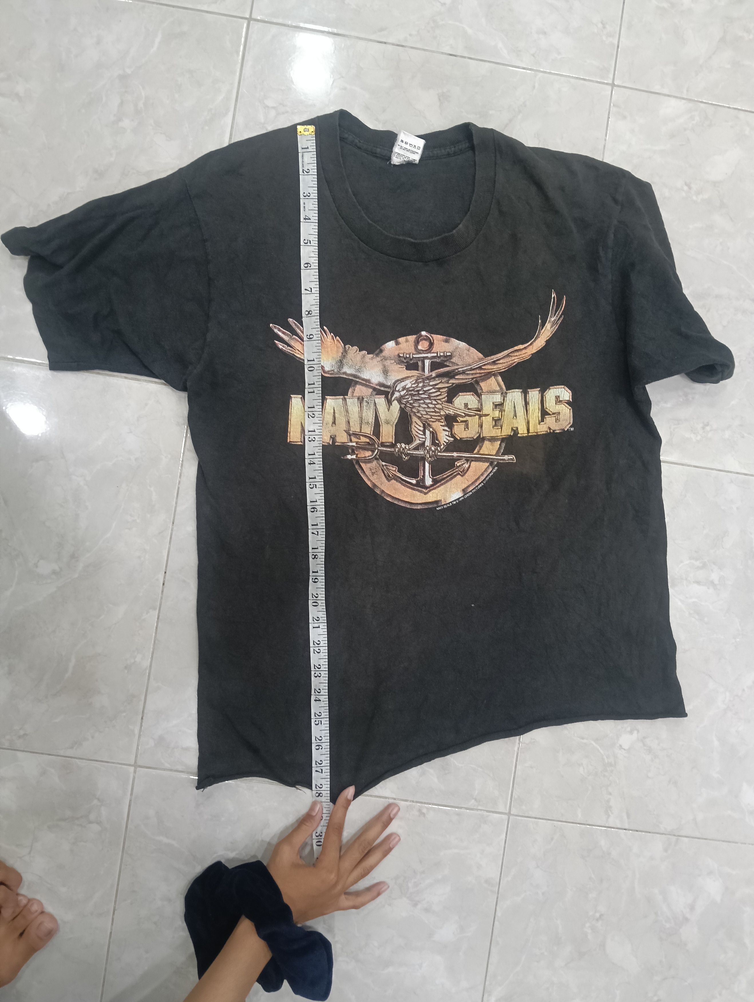 Vintage Vintage 90s Navy Seals Movie Charlie Sheen Size US L / EU 52-54 / 3 - 9 Thumbnail