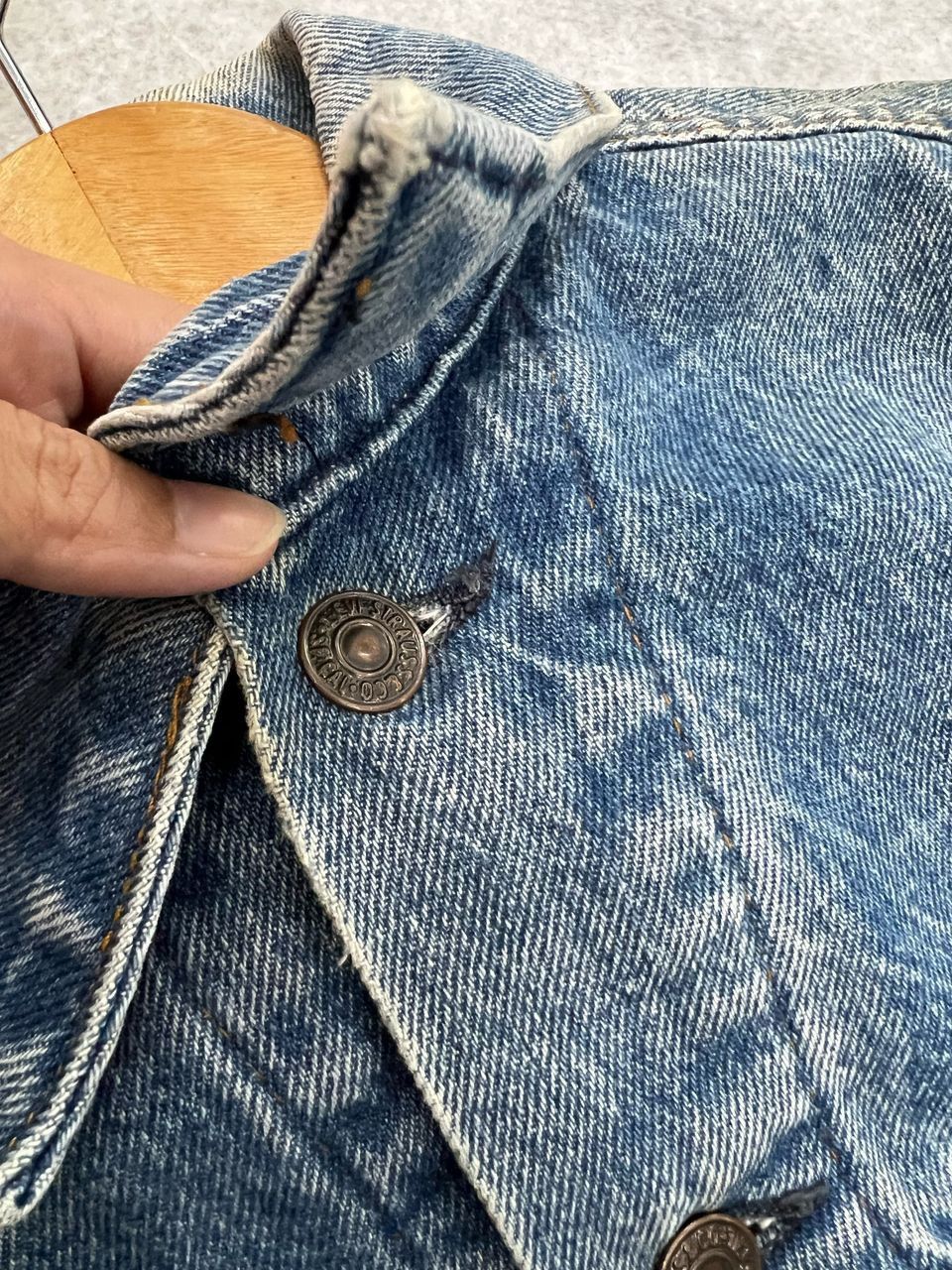 Levi's Levis 1970’s type3 Trucker Jacket Top Button 52 Size US M / EU 48-50 / 2 - 7 Thumbnail