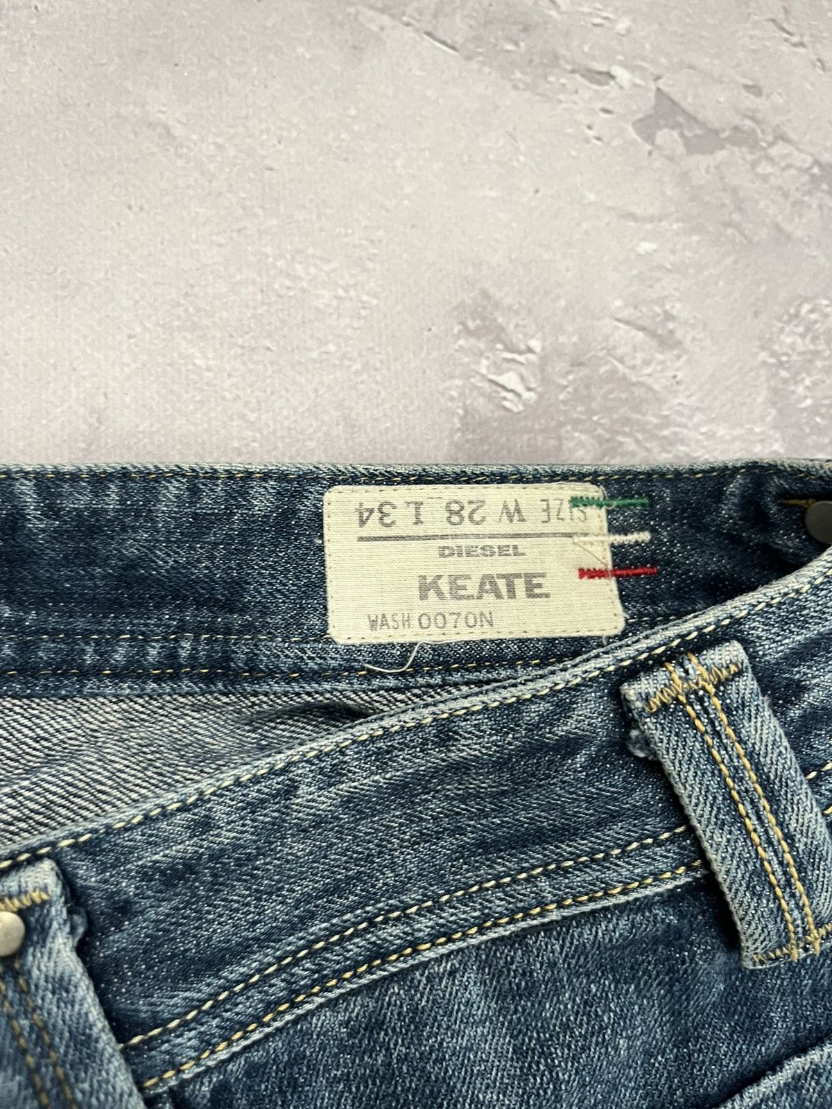 Diesel VINTAGE DIESEL KEATE Y2K STYLE WASHED BLUE ZIP POCKET JEANS Size 28" / US 6 / IT 42 - 14 Thumbnail
