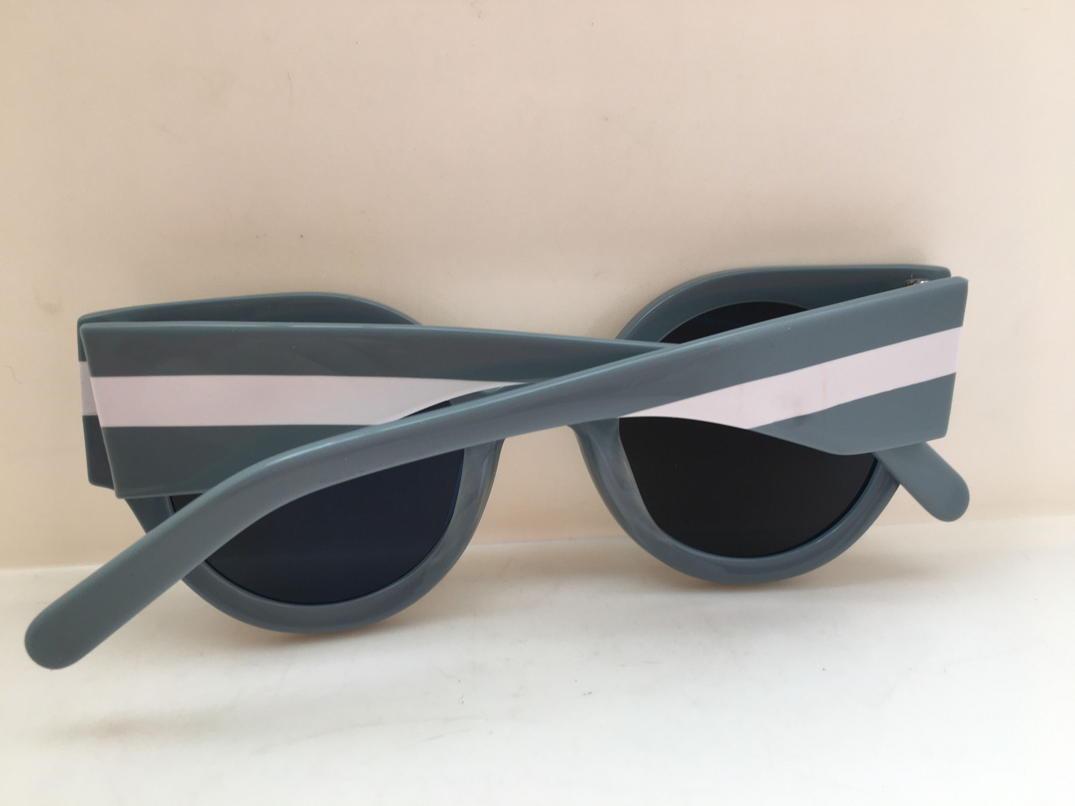 Other BRIGITTE JORDILABANDA Round RUNWAY SHOW Cateye Sunglasses Size ONE SIZE - 7 Thumbnail