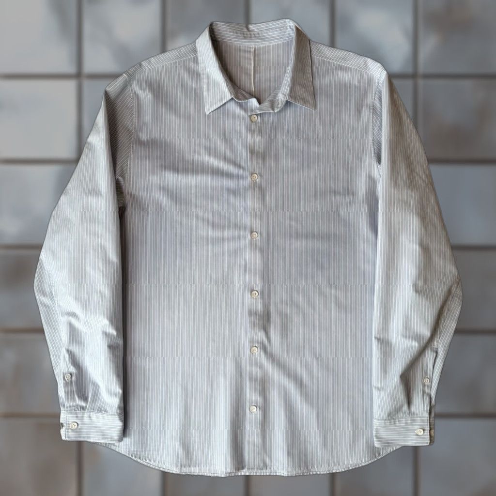 Lululemon Lululemon Shirt XL Blue White Long Sleeve Minimalist Oxford Athleisure Shirt Size US XL / EU 56 / 4 - 1 Thumbnail