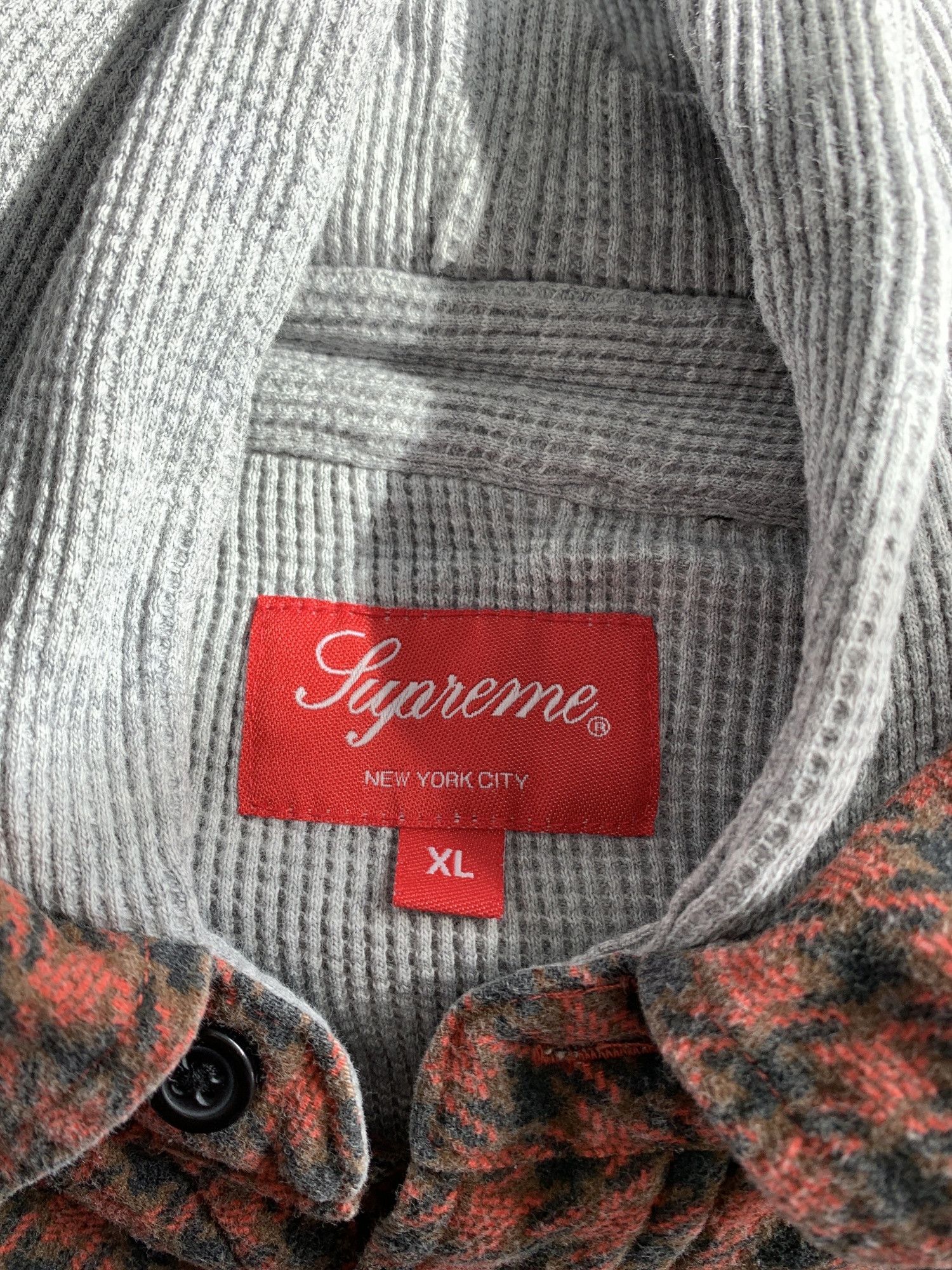 Supreme Supreme Houndstooth Flannel Hooded Shirt L Red Size US XL / EU 56 / 4 - 5 Thumbnail