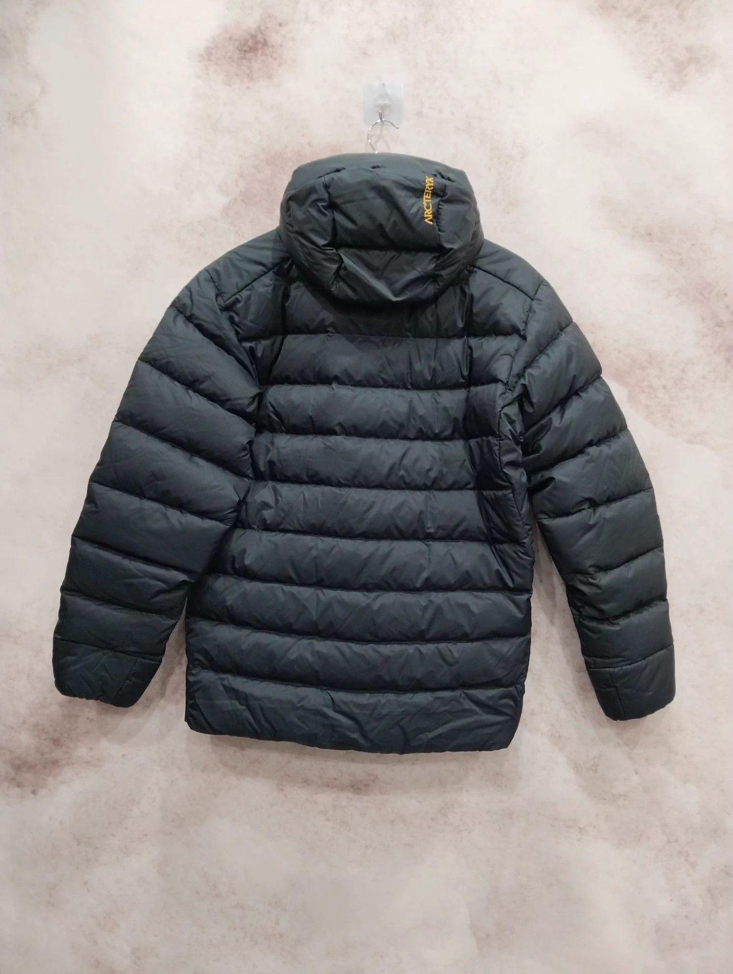 Arc'teryx ARCTERYX Down Jacket M (140) Size US M / EU 48-50 / 2 - 2 Thumbnail