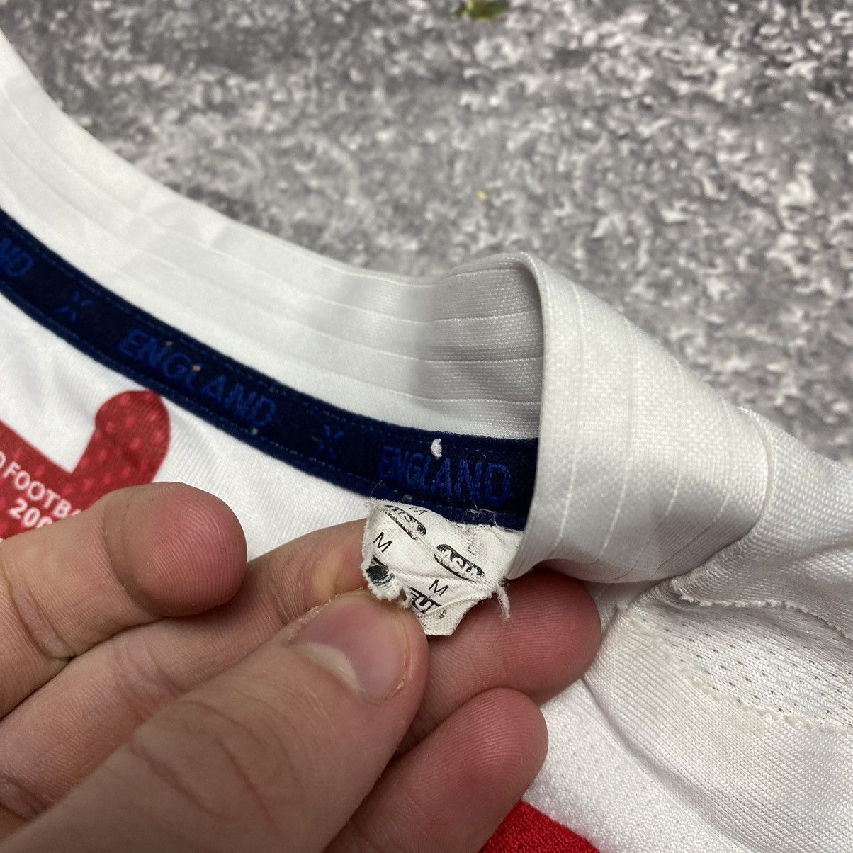 Umbro Vintage Umbro England 2007 National soccer jersey Size US M / EU 48-50 / 2 - 6 Thumbnail