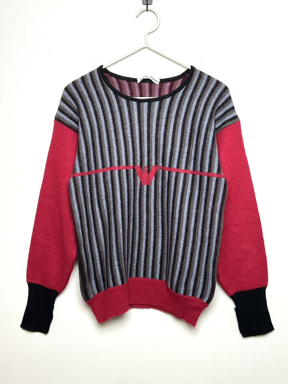 Giorgio Armani armani 90s wool alpaca vintage sweater s-m Size US M / EU 48-50 / 2 - 1 Thumbnail