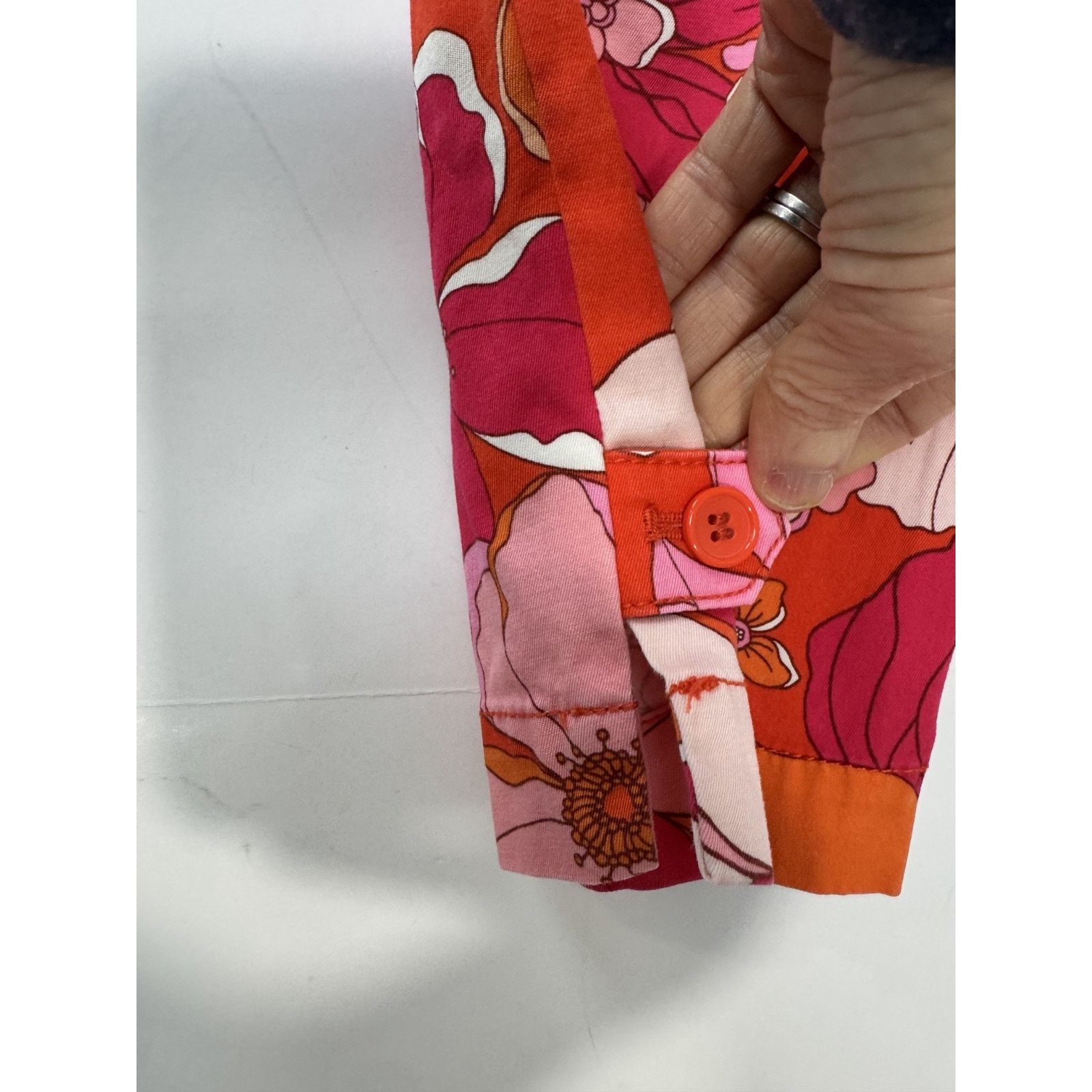 Talbots Talbots Perfect Crop Pants Tossed Flower Orange Pink 8P Size 30" / US 8 / IT 44 - 10 Thumbnail