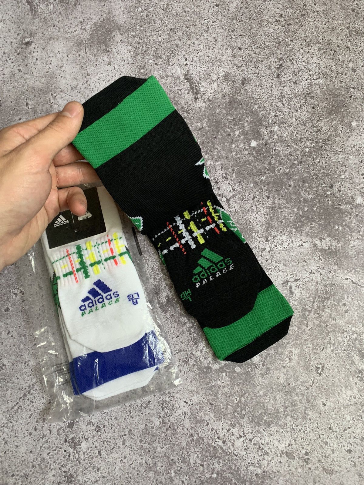 Adidas × Palace Adidas x Palace Long Socks Black Deadstock Size ONE SIZE - 4 Thumbnail