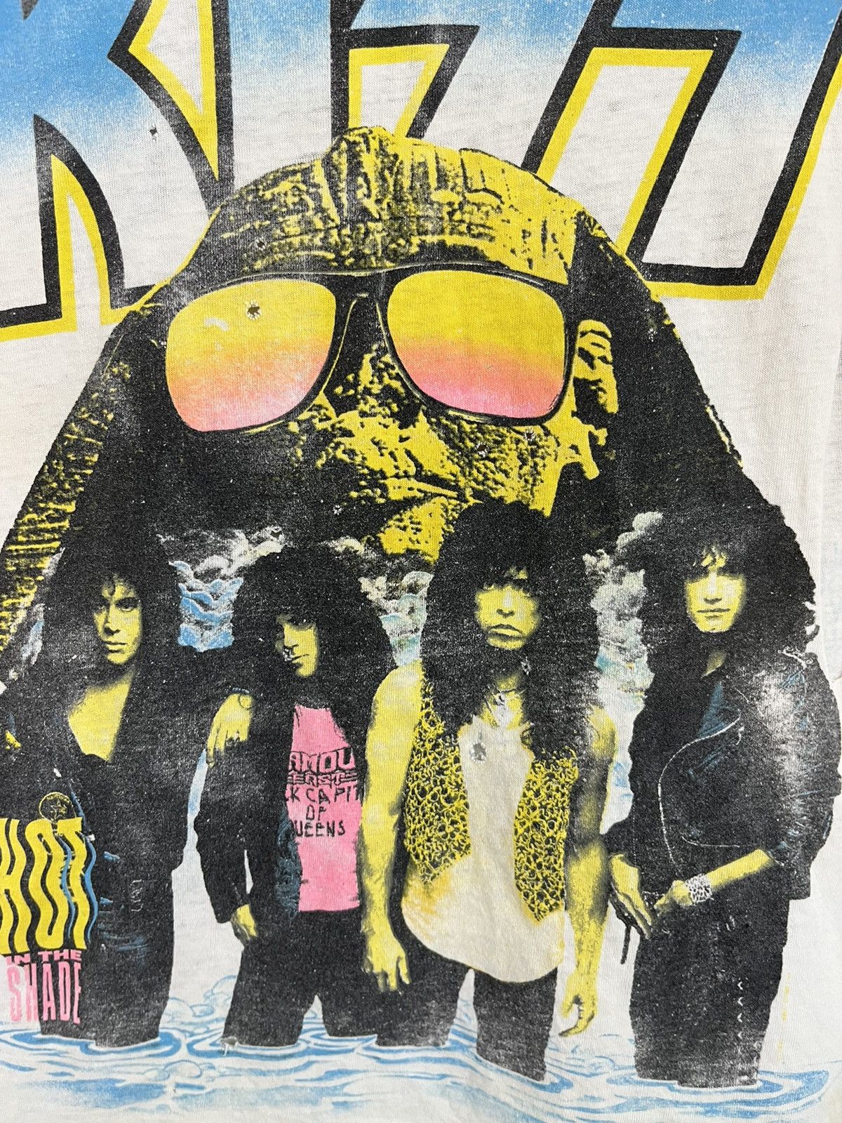 Vintage KISS Thrashed Single Stitch Rare Tour Band Tee Size US M / EU 48-50 / 2 - 10 Thumbnail