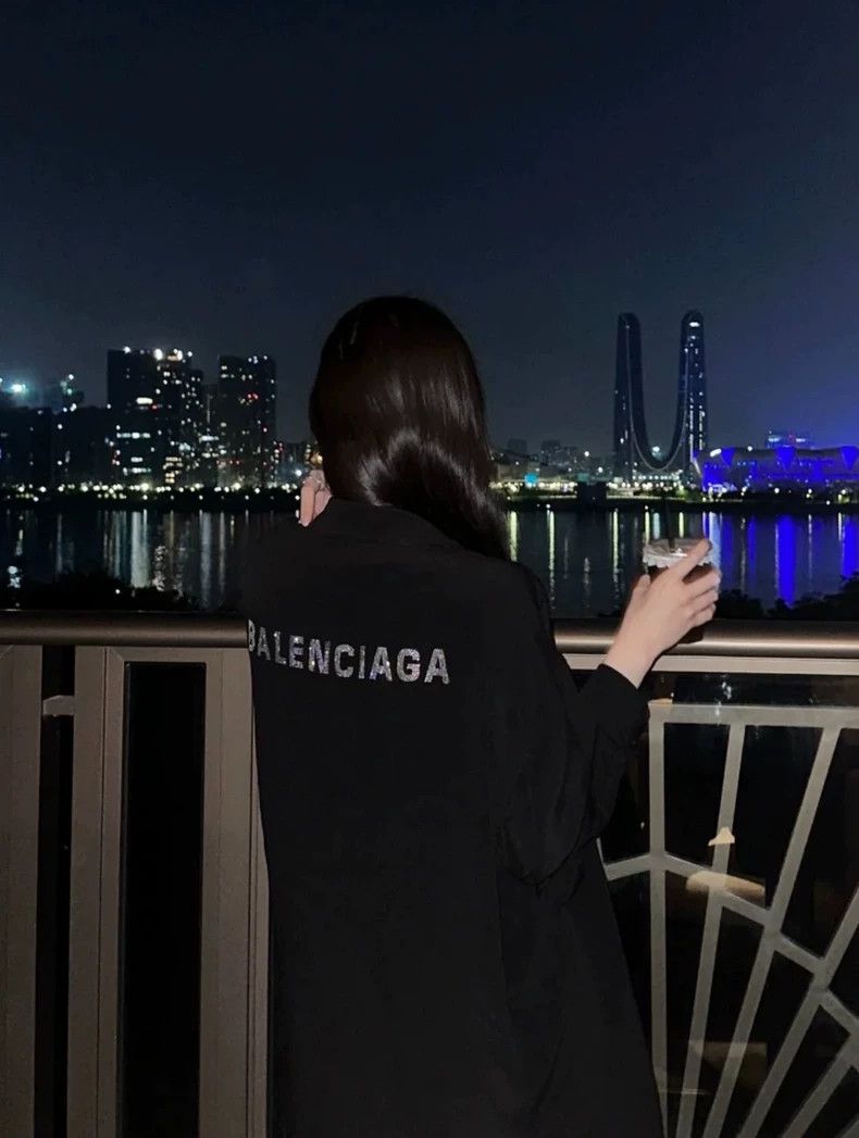 Balenciaga Balenciaga size 2 Rhinestone hot drill logo made old long s Size US S / EU 44-46 / 1 - 7 Thumbnail