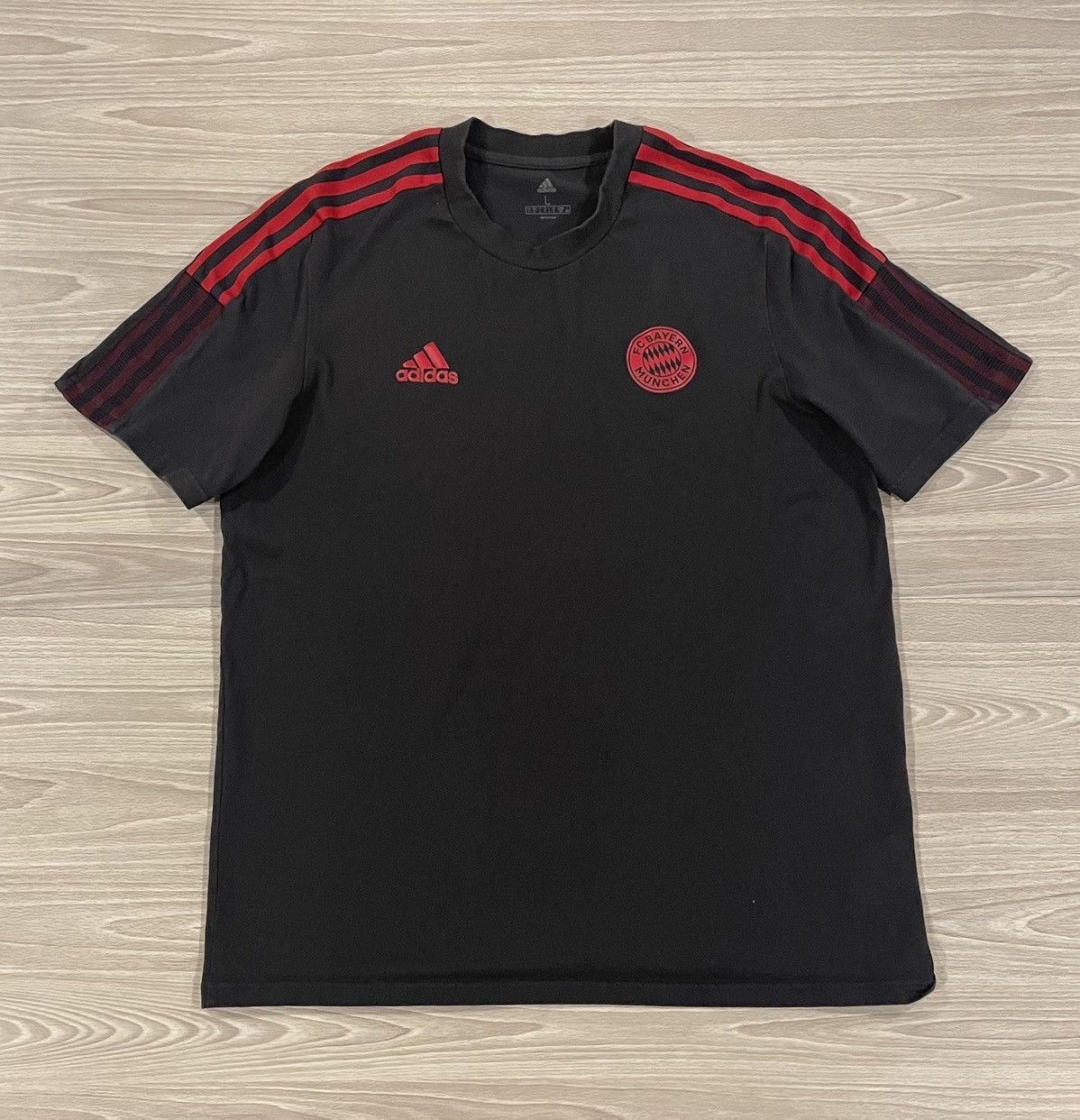Adidas Adidas 2021/22 FC Bayern Shirt Monachium Men’s Size Large Size US L / EU 52-54 / 3 - 1 Thumbnail