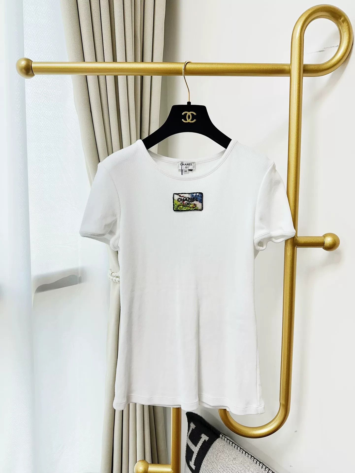 Chanel Chanel 23C Embroidered Sequin Short-Sleeve T-Shirt Size US L / EU 52-54 / 3 - 1 Thumbnail