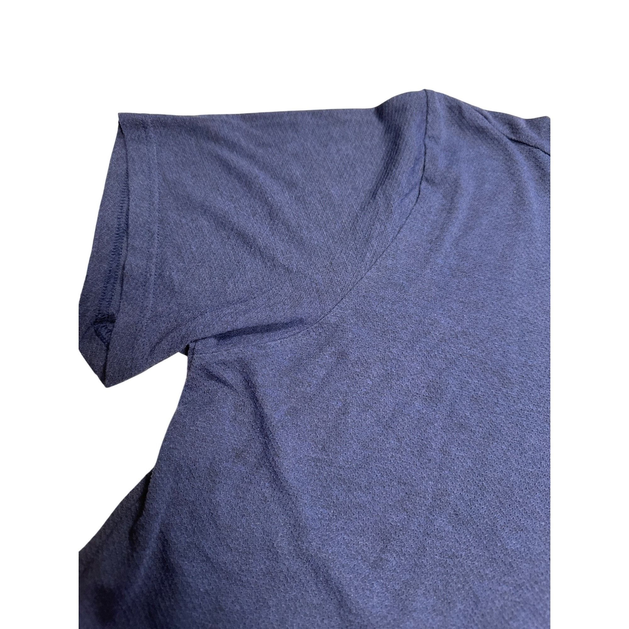 Nike Nike Mens Blue Dri-Fit Athletic T-Shirt Large SKU 7270 Size US L / EU 52-54 / 3 - 2 Thumbnail