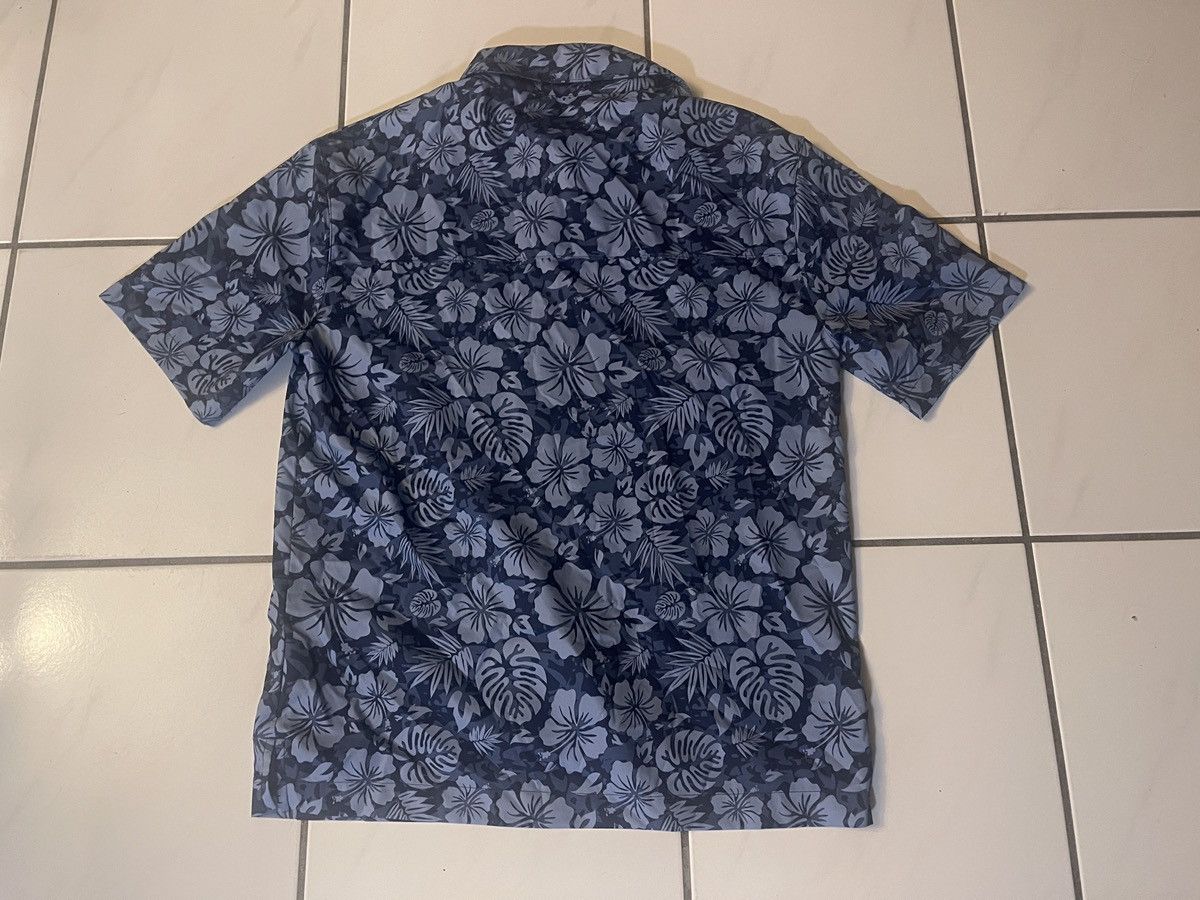 Other New England Patriots Shirt Medium Blue Fanatics Hawaiian NFL Size US M / EU 48-50 / 2 - 6 Thumbnail