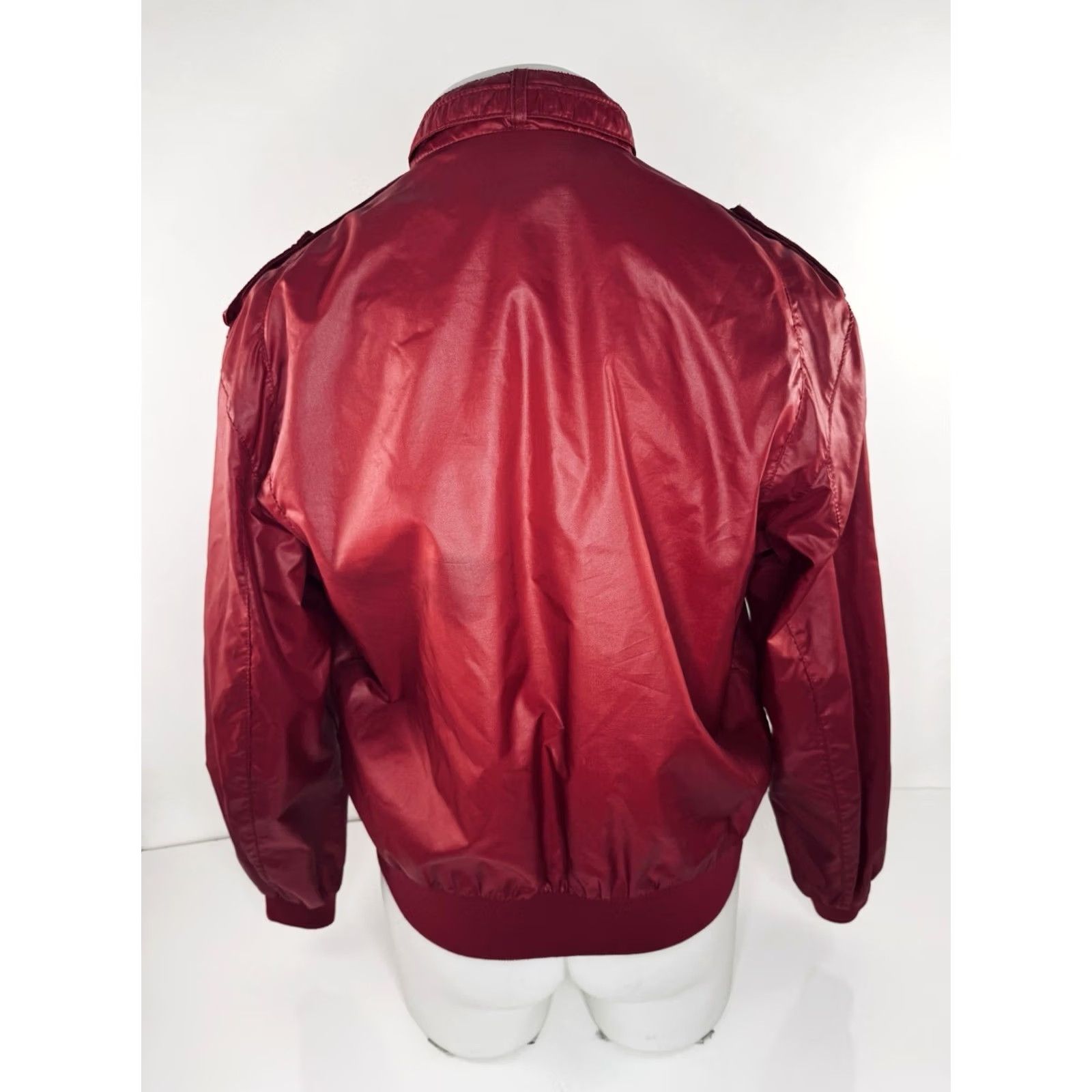 Vintage VINTAGE Silton Discovery California Members Only Style Mens Jacket L Maroon Nylon Zip Size US L / EU 52-54 / 3 - 4 Thumbnail