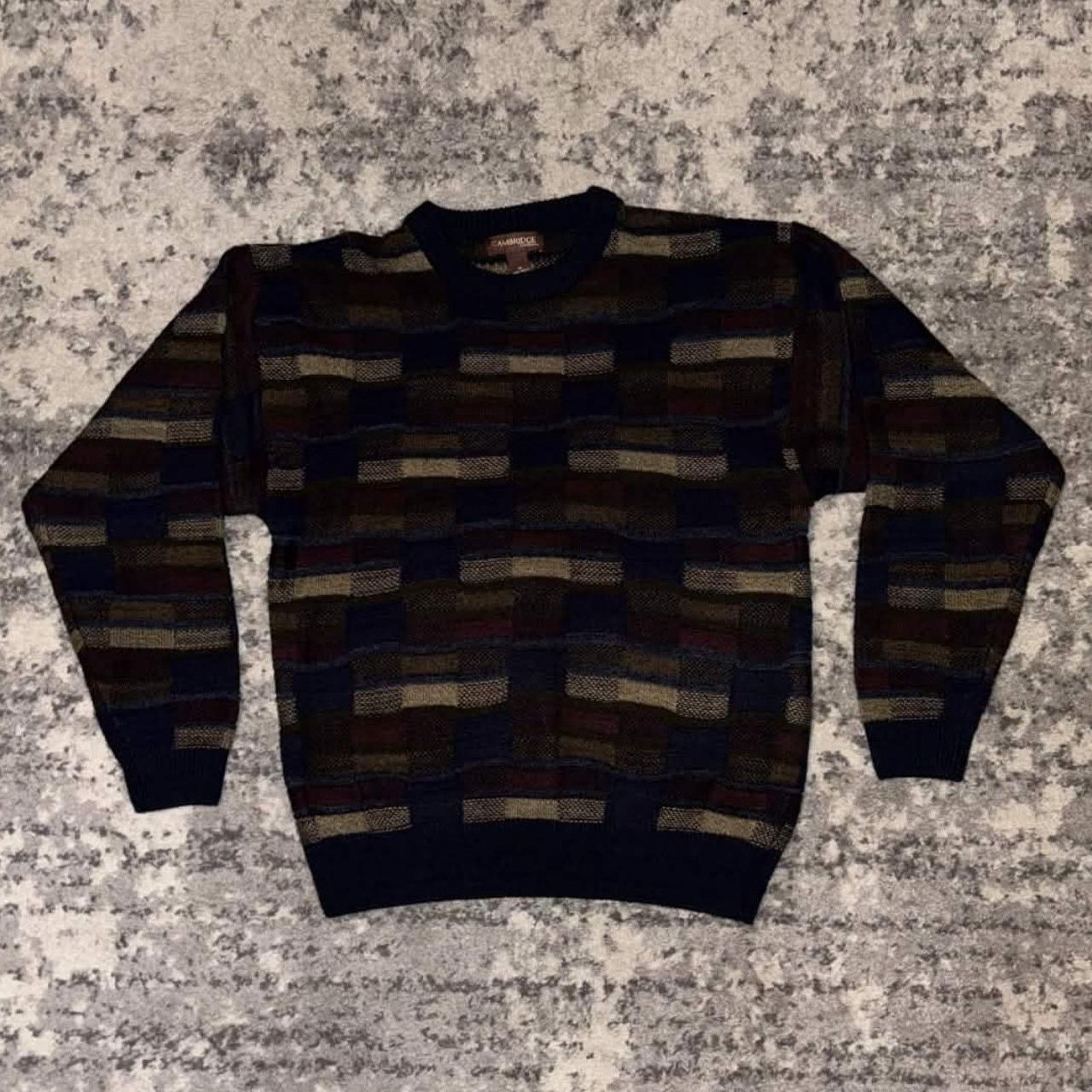 Vintage Vintage 90s Cambridge Classics Geometric Knit Sweater Size US M / EU 48-50 / 2 - 1 Thumbnail