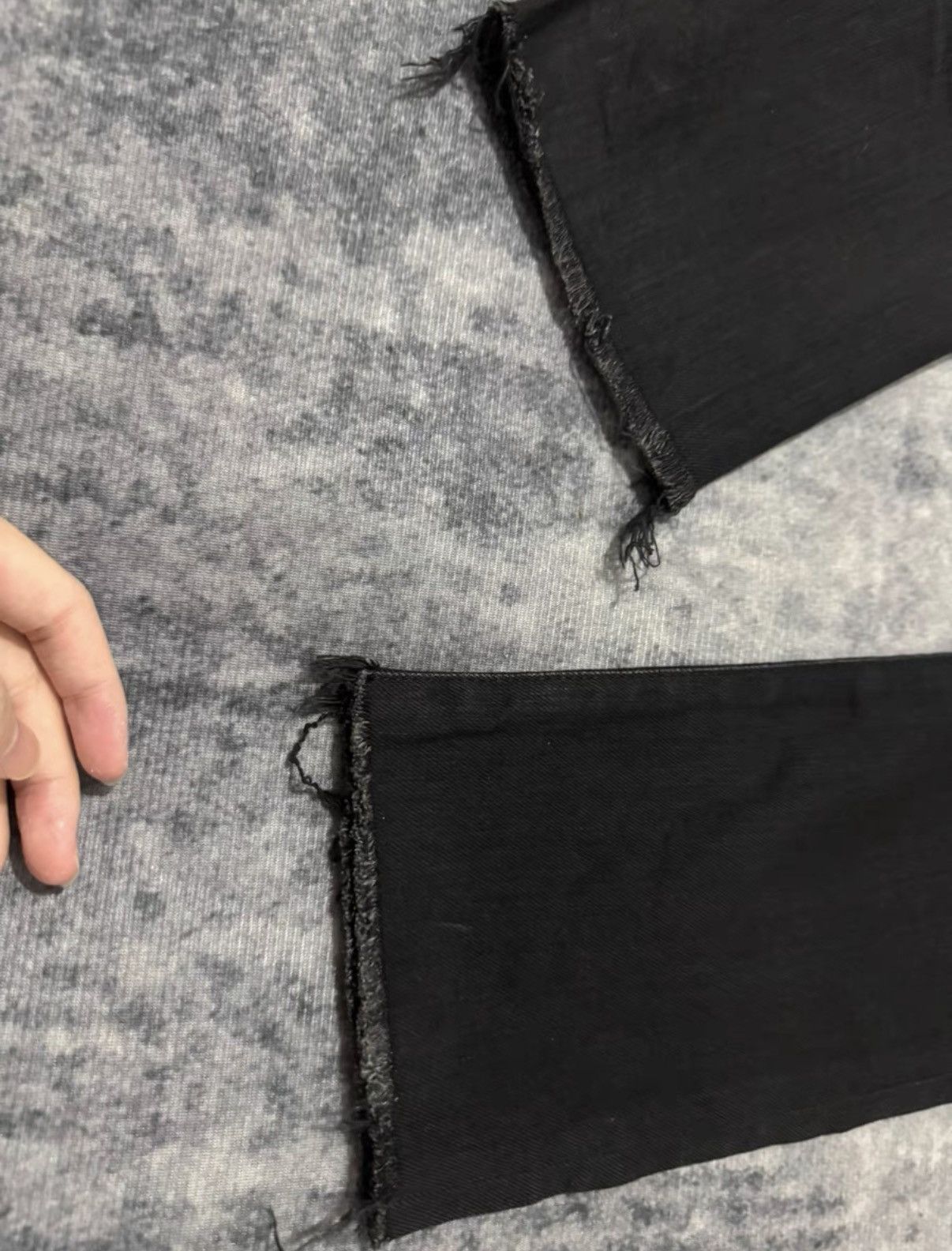 Saint Laurent Paris Saint Laurent 15SS Runway Distressed Frayed Hem Denim Jeans Size US 30 / EU 46 - 5 Thumbnail