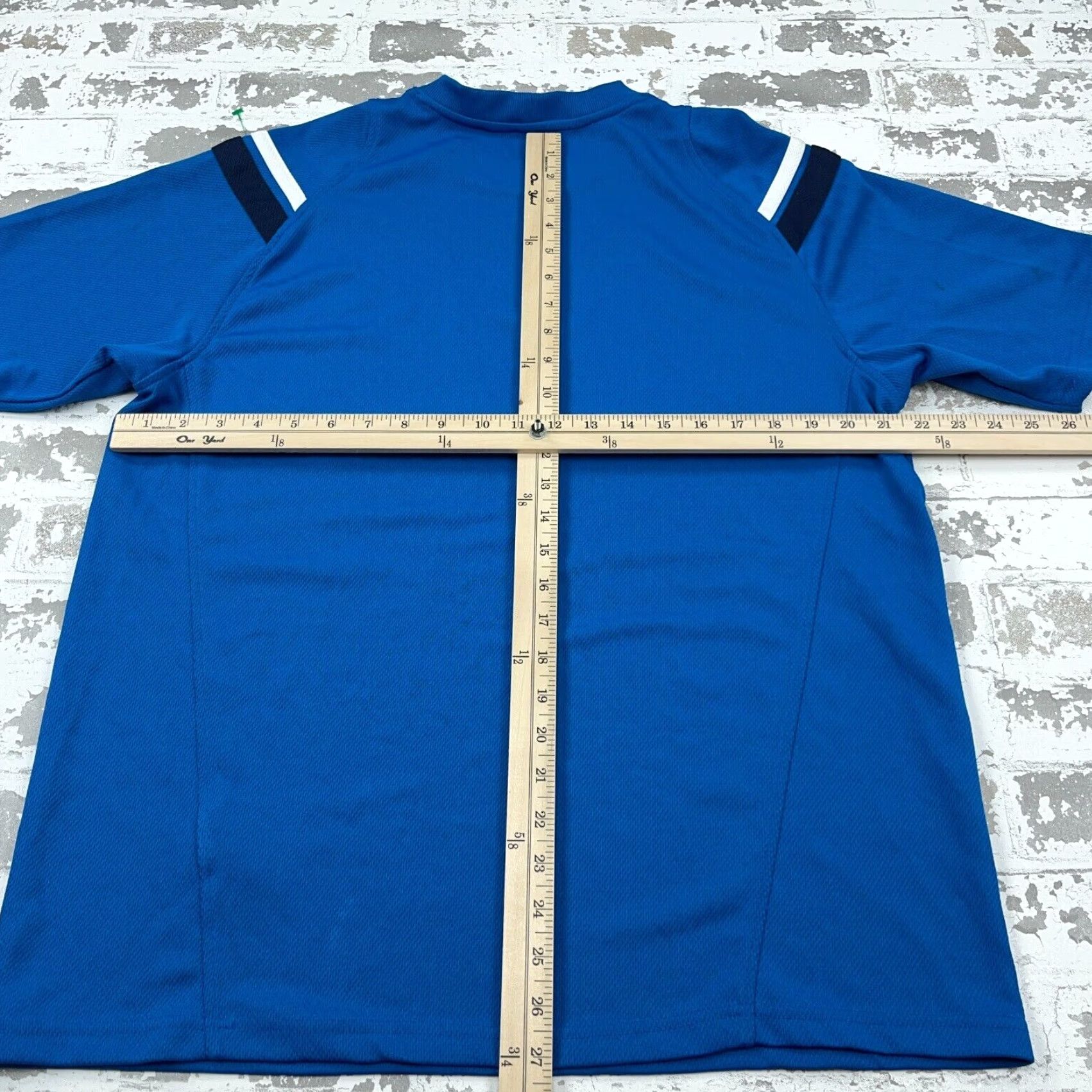 Nike VINTAGE Nike Shirt Men Large Blue Tee Center Swoosh Performance Y2K Travis Scott Size US L / EU 52-54 / 3 - 5 Thumbnail