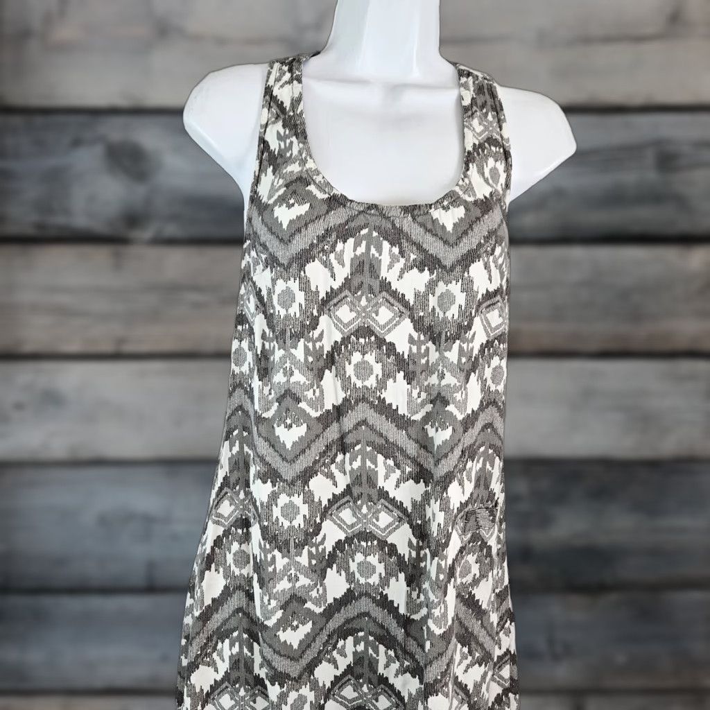 KAVU Kavu Dress Womens Sz XS Gray White Sleeveless Scoop Neck Size XS / US 0-2 / IT 36-38 - 1 Thumbnail