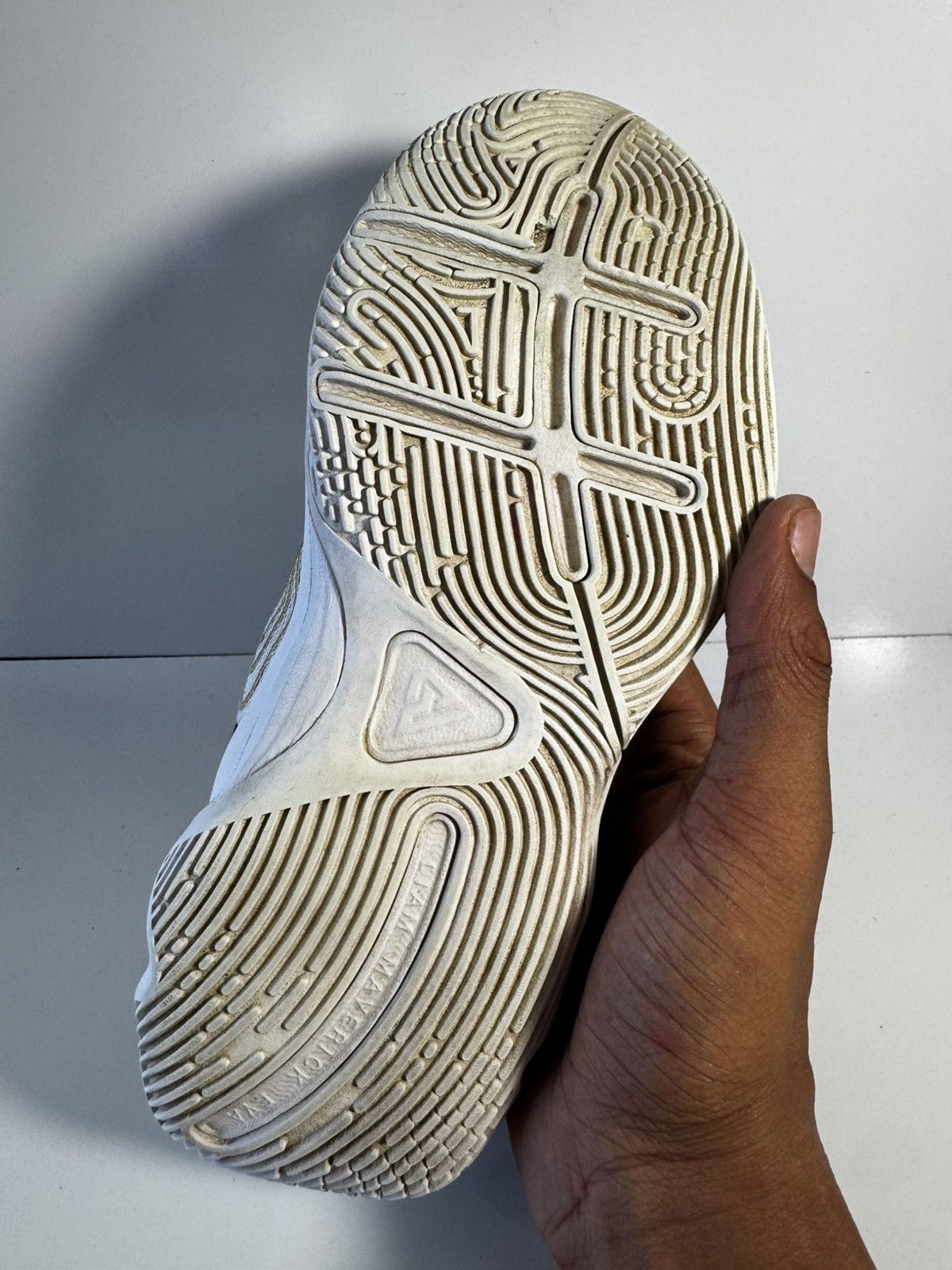 Nike Nike Giannis Immortality 4 GS “Championship” Size US 5 / EU 37 - 5 Thumbnail