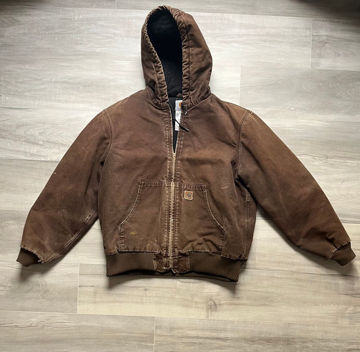 Pre-owned Carhartt X Vintage Thrashed Carhartt Jacket Size: Large In Brown