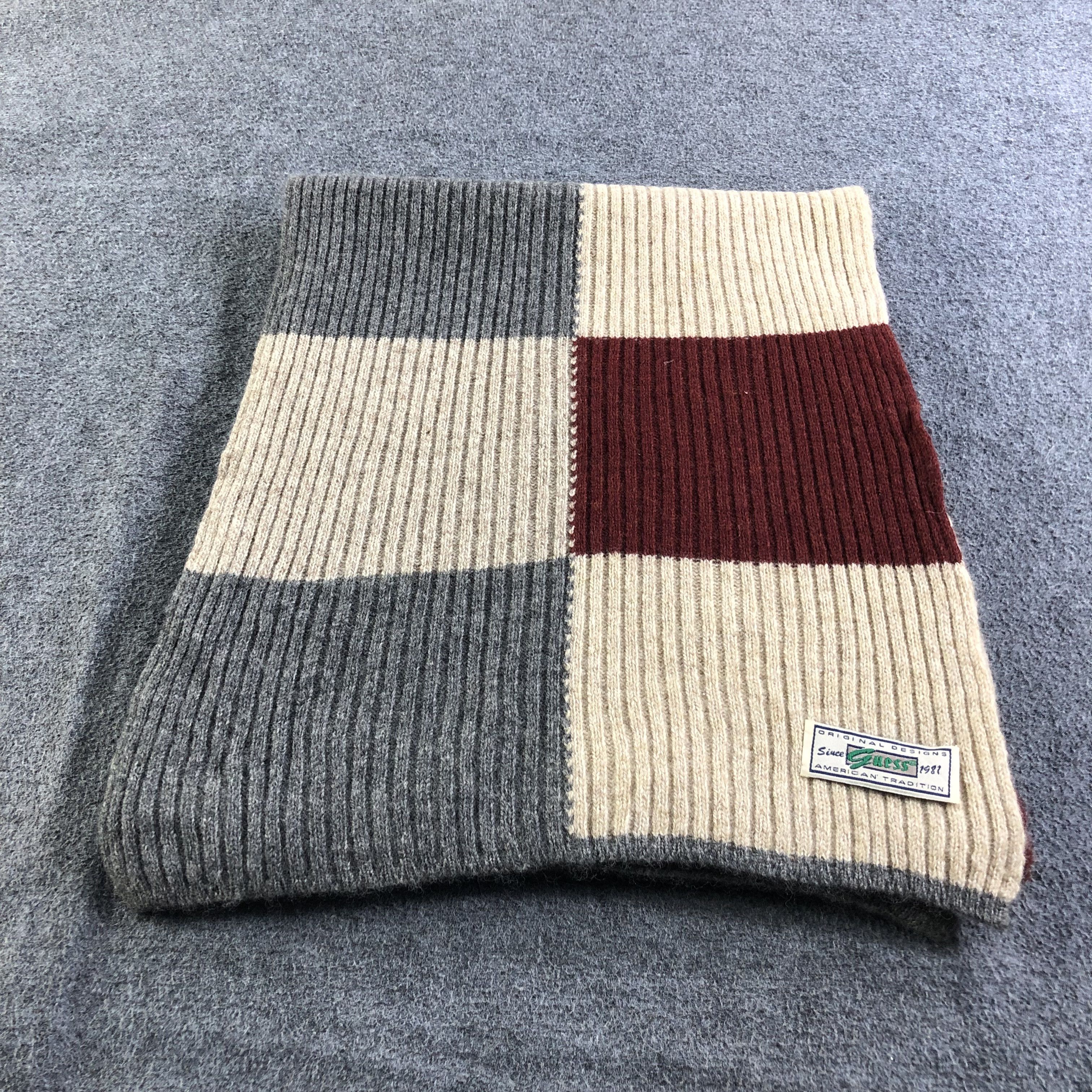 Guess Guess Pleated Wool Scarf Muffler V1997 Size ONE SIZE - 2 Thumbnail