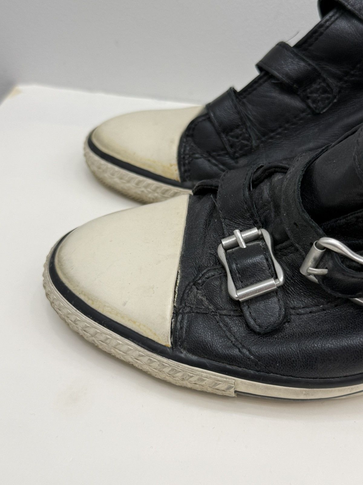 ASH ASH United Wedge Genial Buckled Leather Shoes Size US 9 / IT 39 - 4 Thumbnail