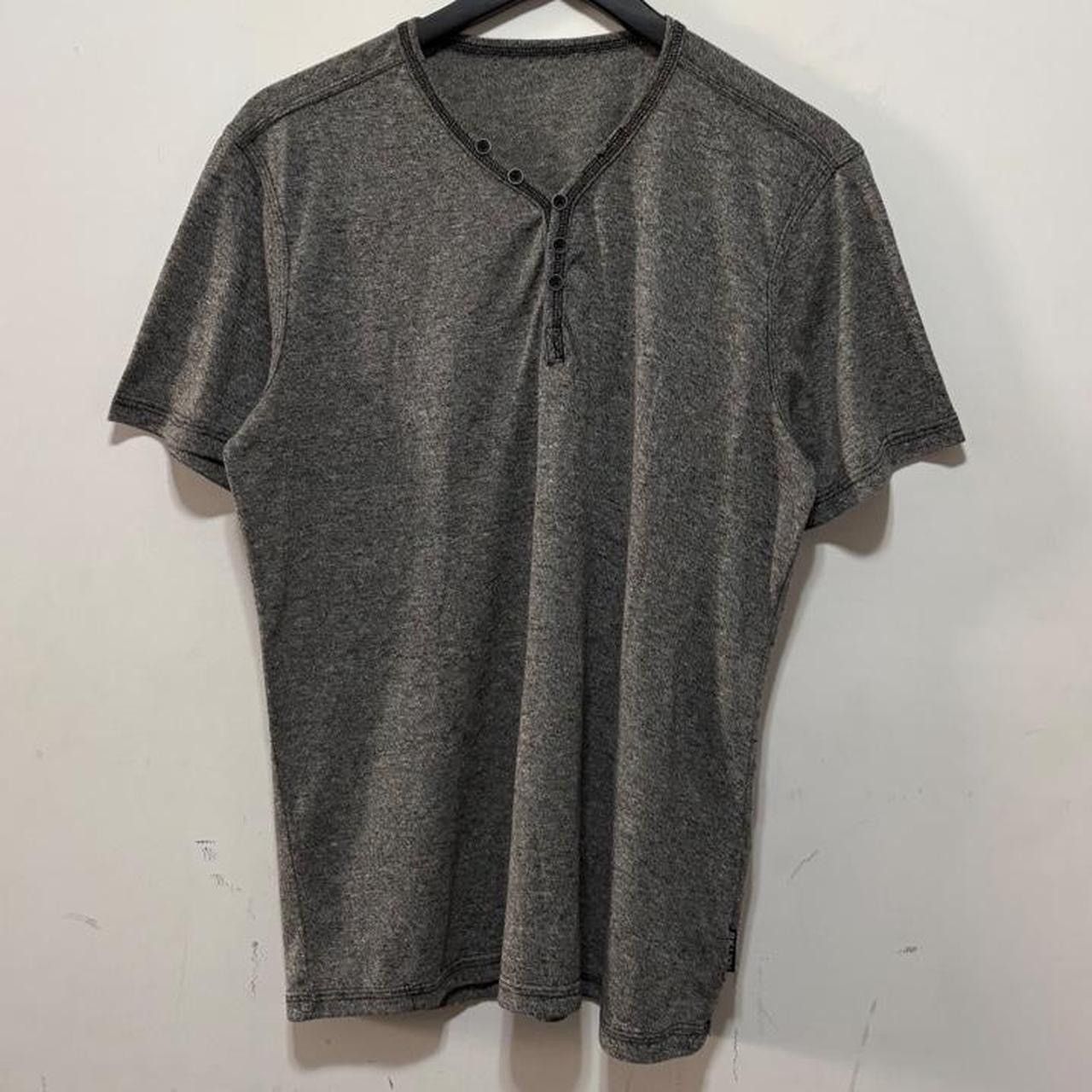 Vintage Y2K Grey Slub Henley Tee Slim 2000s Emo Grunge Alt 21x26