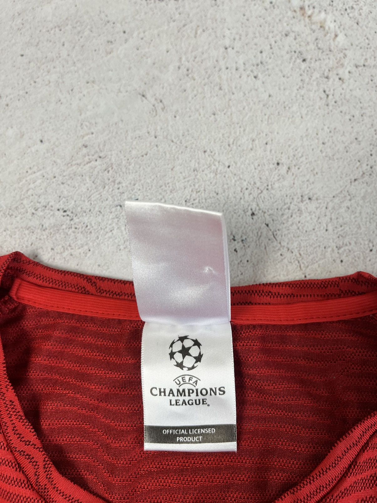 Adidas ADIDAS MANCHESTER UNITED FC CHAMPION LEAGUE SOCCER JERSEY Size US S / EU 44-46 / 1 - 8 Thumbnail
