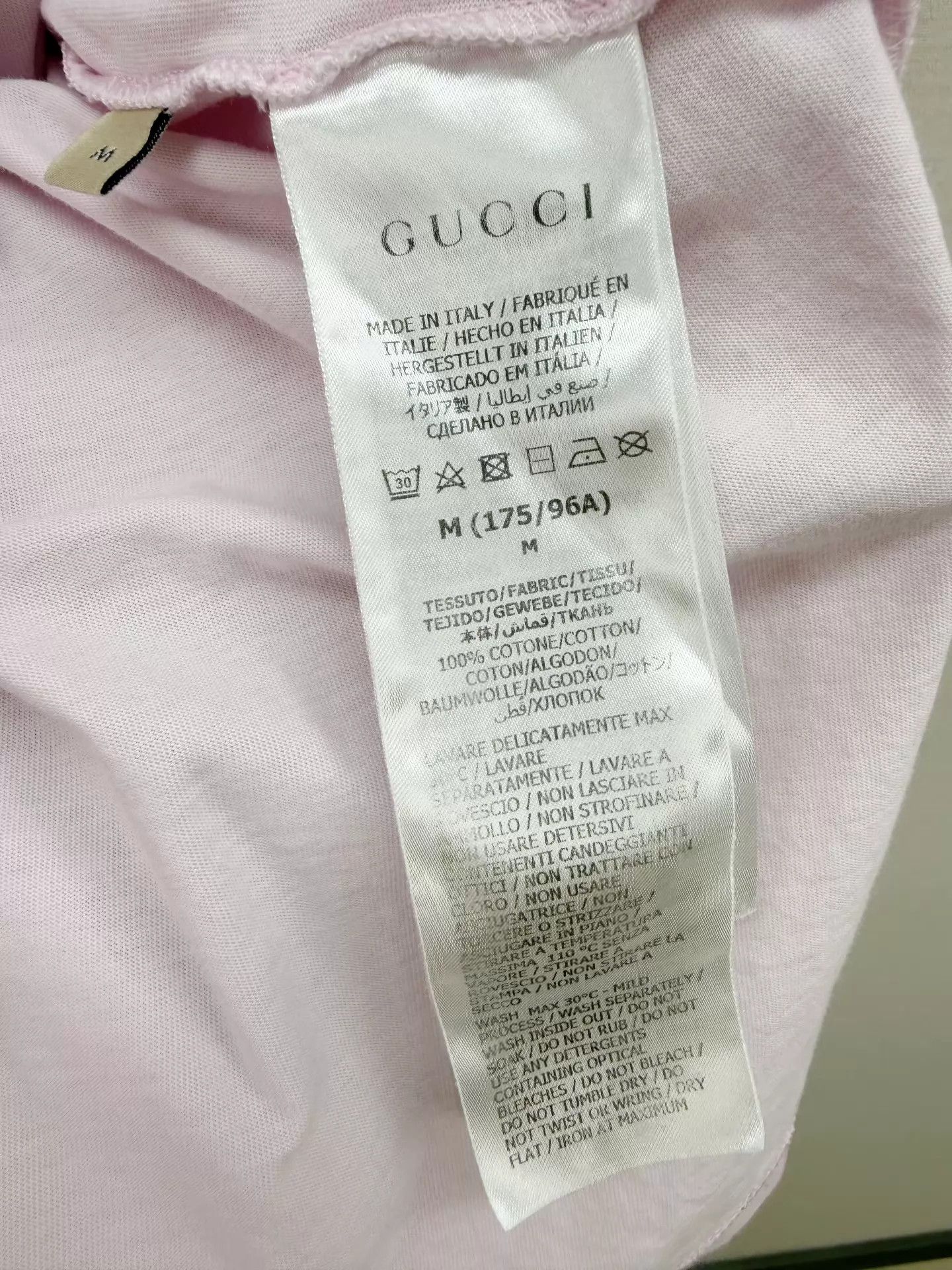 Gucci Gucci Authentic Short Sleeve T-Shirt M 2-3 Wears Size US M / EU 48-50 / 2 - 5 Thumbnail