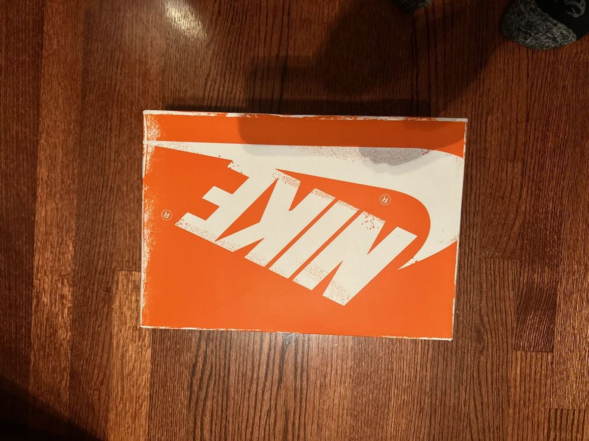 Nike Nike Jordan 1s Lost and Found Size US 10.5 / EU 43-44 - 9 Thumbnail