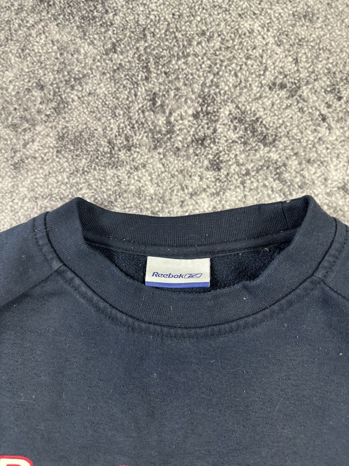 Reebok Y2K Vintage Reebok Logo Sweatshirt Rare Streetwear USA VTg M Size US M / EU 48-50 / 2 - 3 Thumbnail