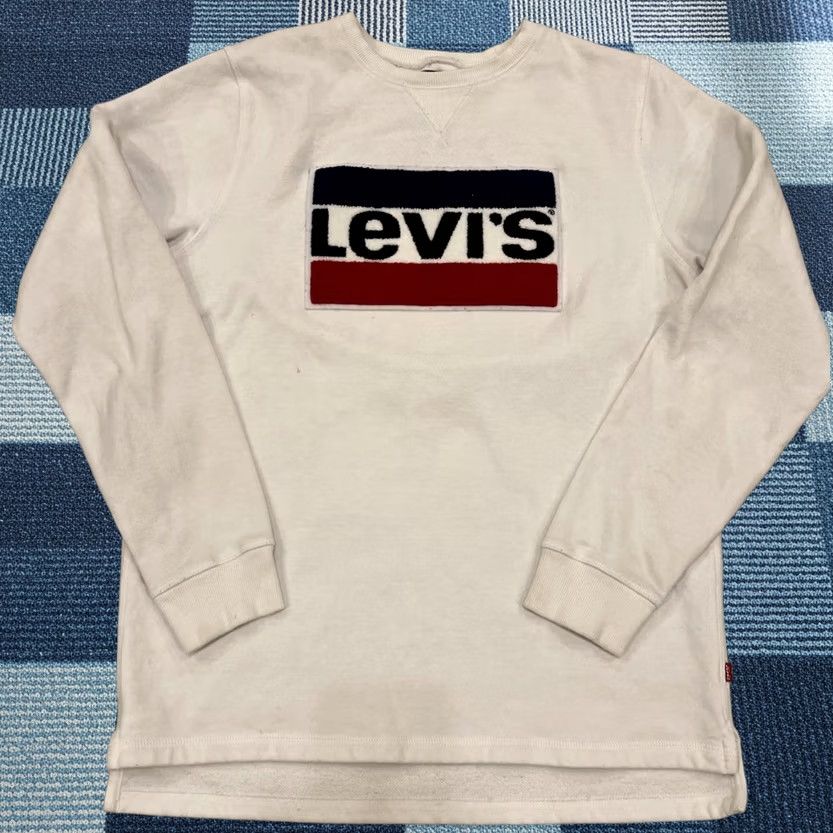 Levi's Levi's Sweatshirt White Crew Neck Pullover Logo Vintage? No - Men M Regular Size US M / EU 48-50 / 2 - 1 Thumbnail