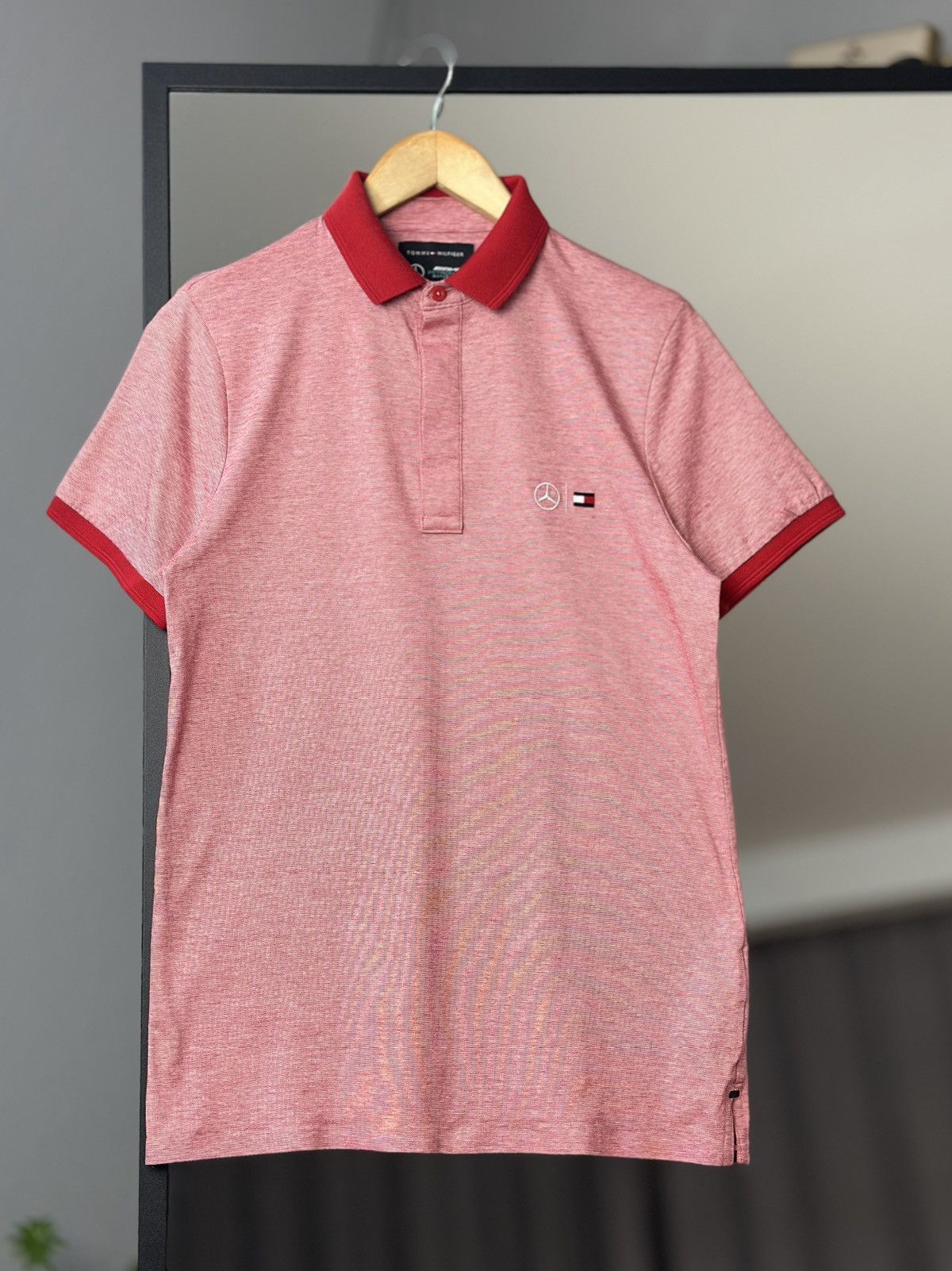 Tommy Hilfiger Tommy Hilfiger Mercedes Benz AMG Petronas F1 Shirt Red Size US S / EU 44-46 / 1 - 1 Thumbnail