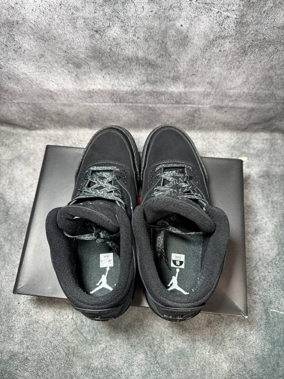 Jordan Brand Size 10 | Jordan 3 Black Cat No Box | Pre-Owned Size US 10 / EU 43 - 4 Thumbnail