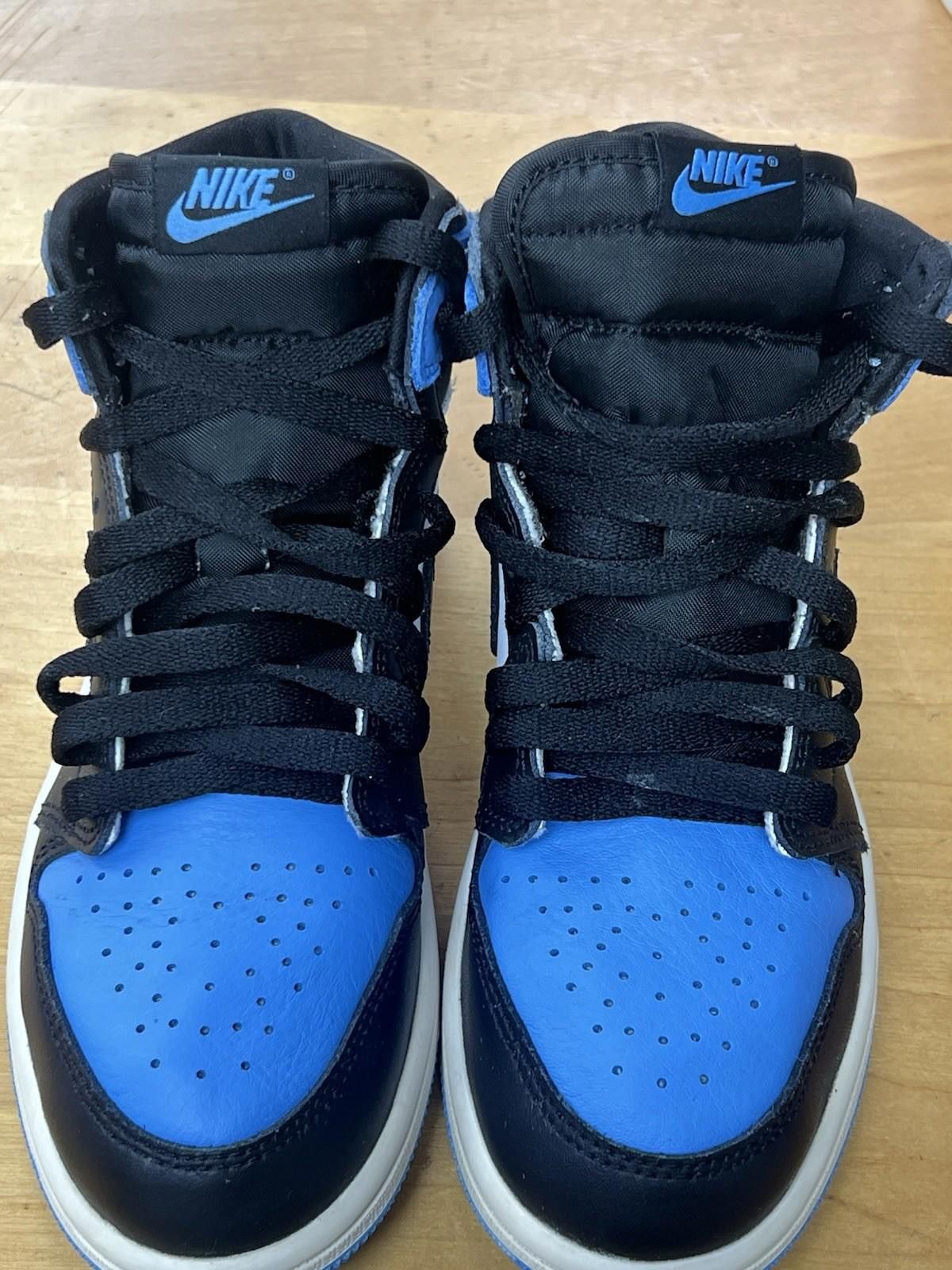 Jordan Brand Jordan Air Jordan 1 Mid Shoes Boys 3Y Blue Black Basketball Size US 5 / EU 37 - 1 Thumbnail