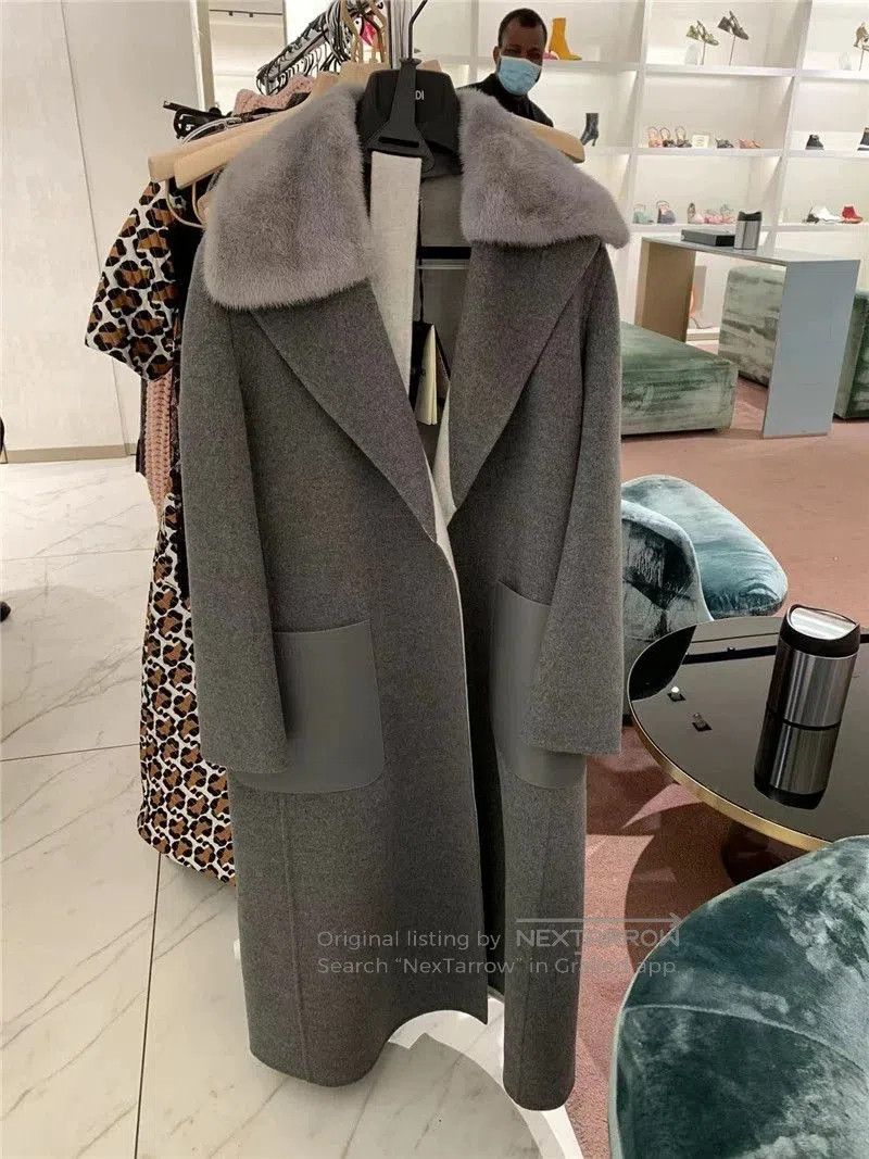 Fendi Fendi Pure Cashmere Fur Collar Coat. Size US M / EU 48-50 / 2 - 1 Thumbnail
